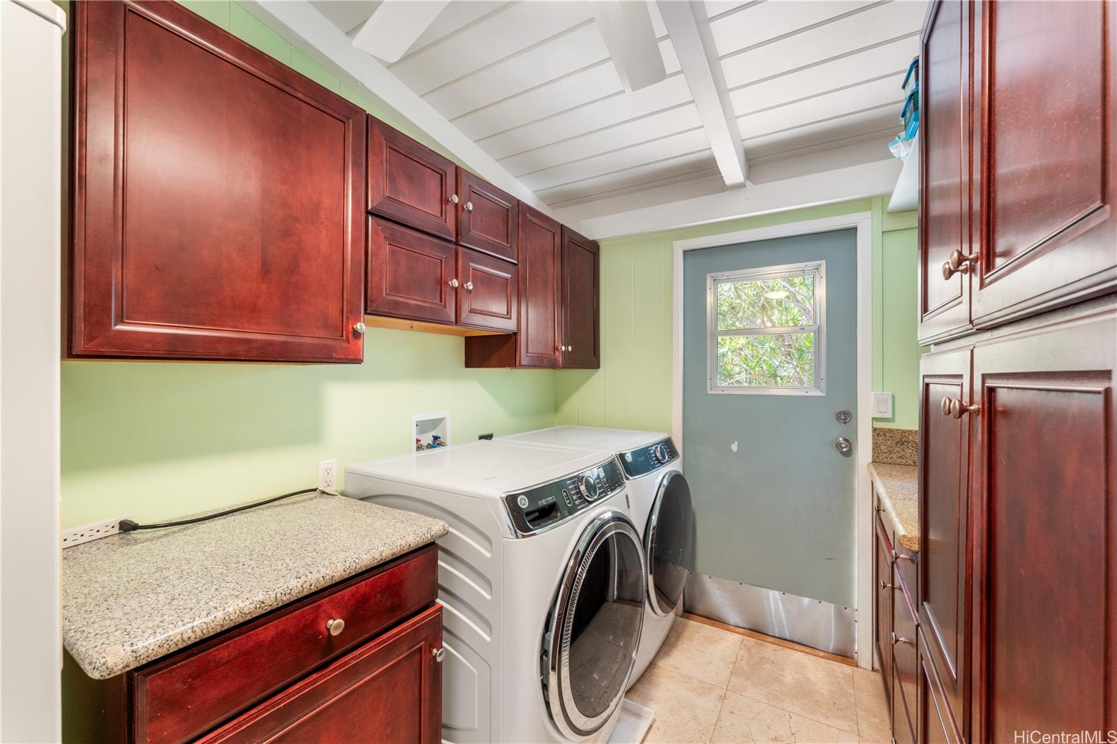 92-608  Aahualii Street Makakilo-lower, Makakilo home - photo 17 of 25