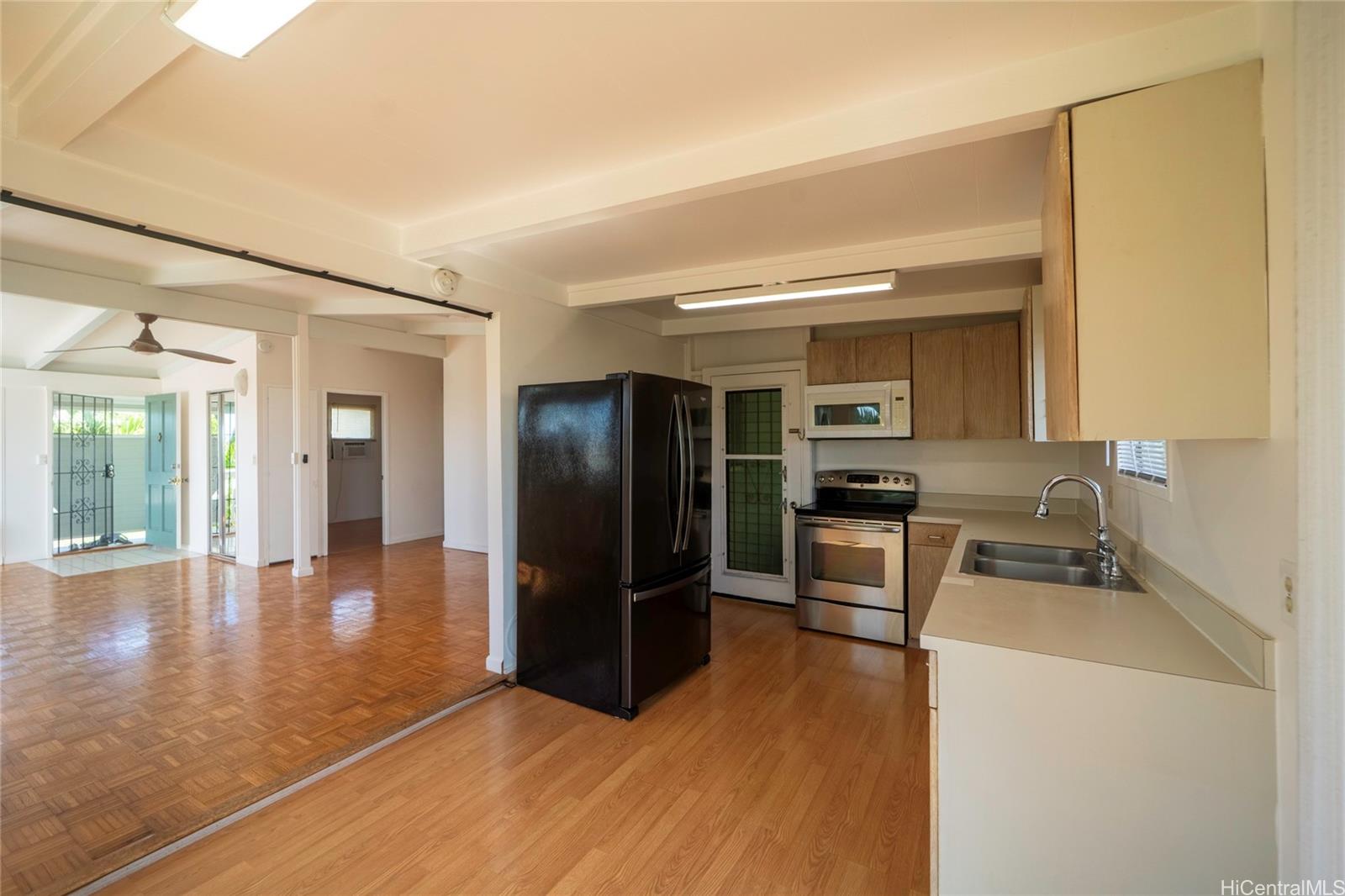 92-627  Auwaea Street Makakilo-lower, Makakilo home - photo 2 of 8