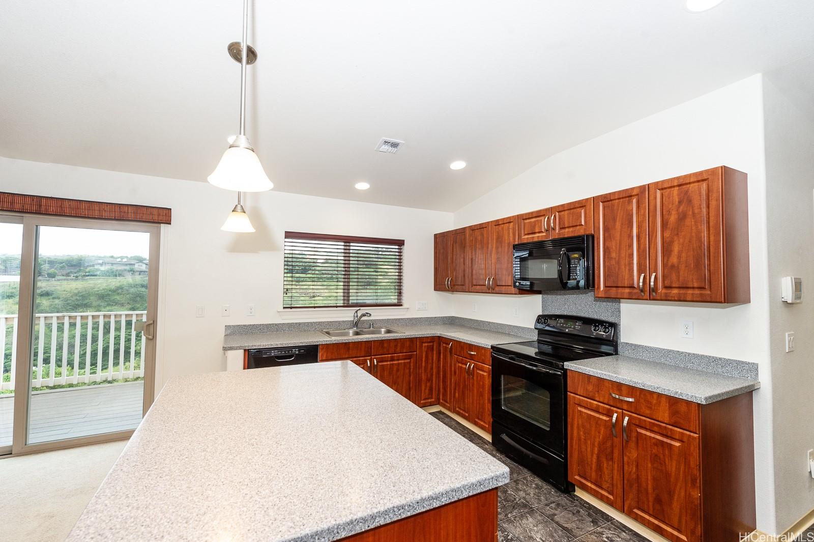 92-640 Welo Street Kapolei - Rental - photo 7 of 25