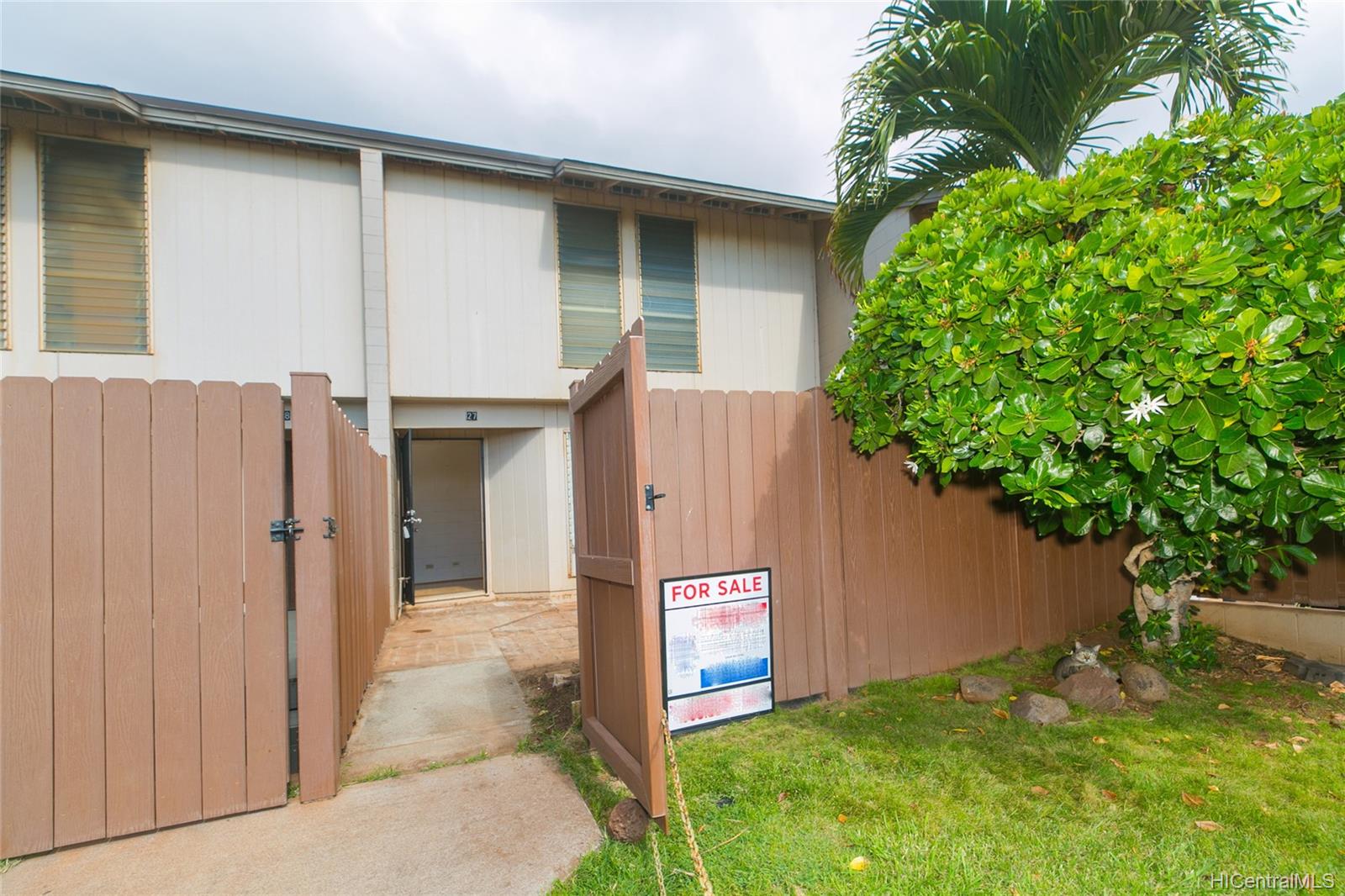 Makakilo Gardens 1 E27, 92671 Makakilo Drive, Kapolei Makakilo