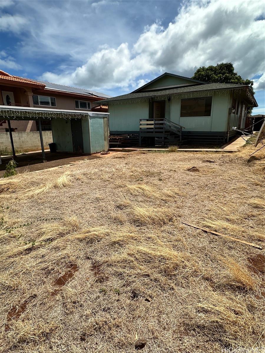 92-695 Paakai St.  Paakai Street Nanakai Gardens, Ewaplain home - photo 2 of 18