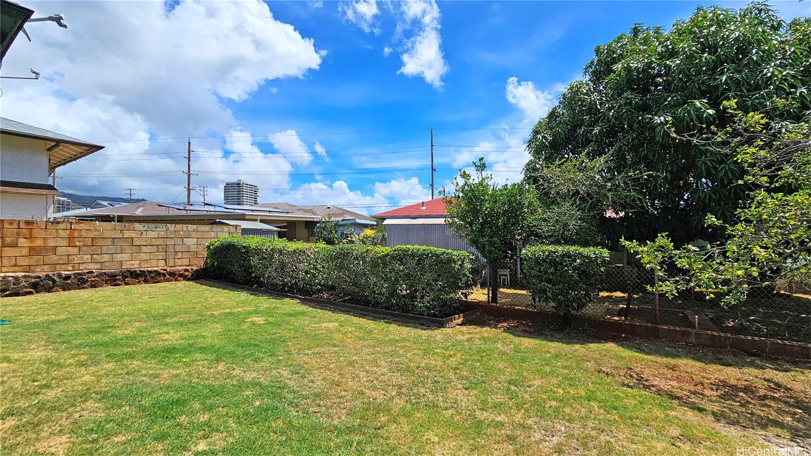 927  Pilialo St Kaimuki, Diamond Head home - photo 16 of 22