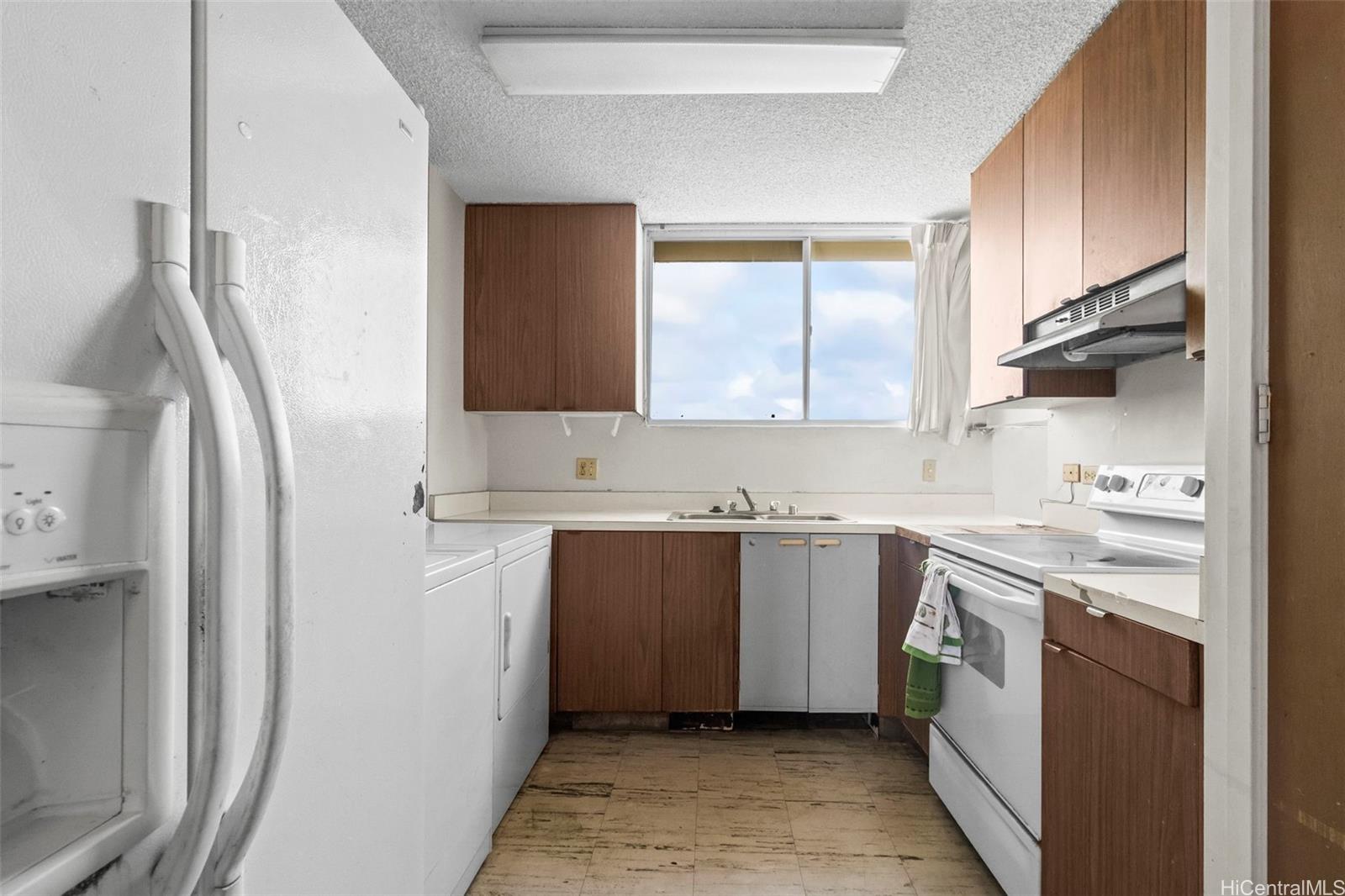 Prospect Tower Apts condo # 406, Honolulu, Hawaii - photo 11 of 24