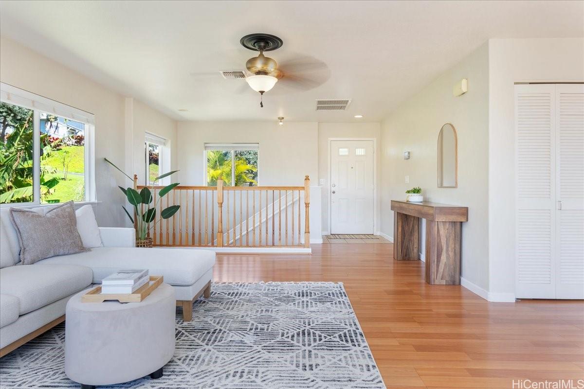 92-7049  Elele Street Makakilo-upper, Makakilo home - photo 7 of 25