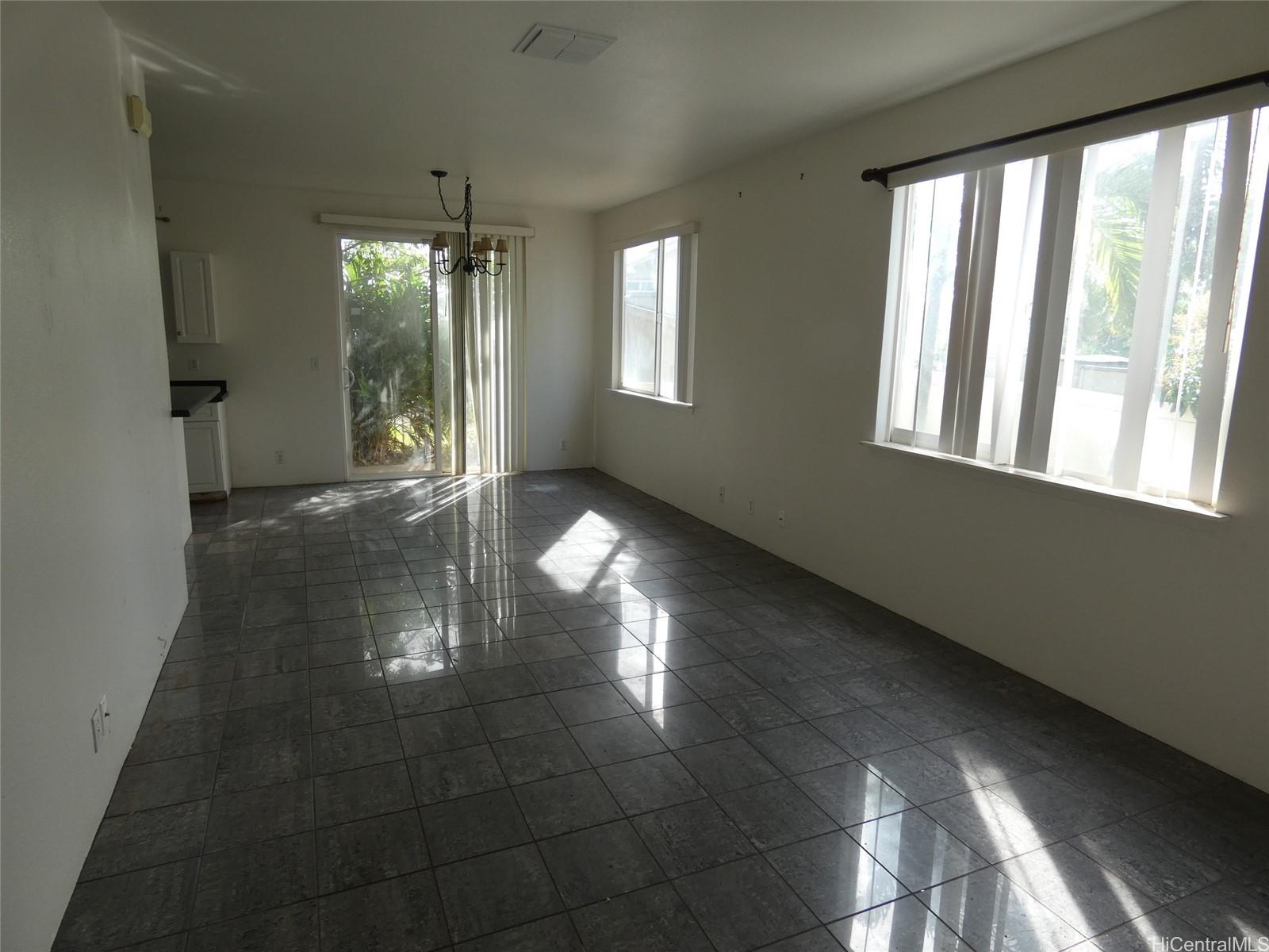 92-7049  Elele St Makakilo-upper, Makakilo home - photo 11 of 12