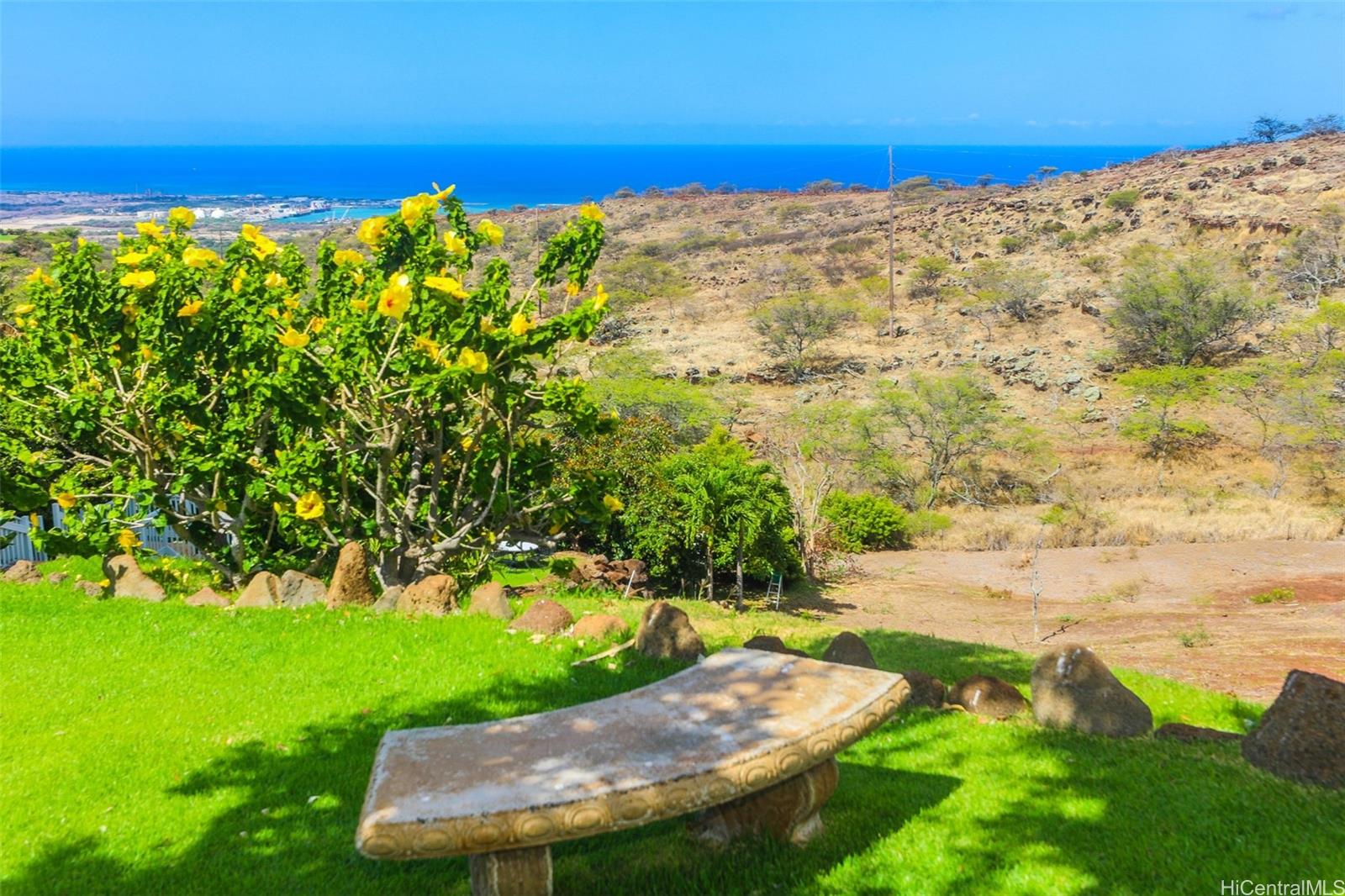 92-7049  Elele St Makakilo-upper, Makakilo home - photo 24 of 25