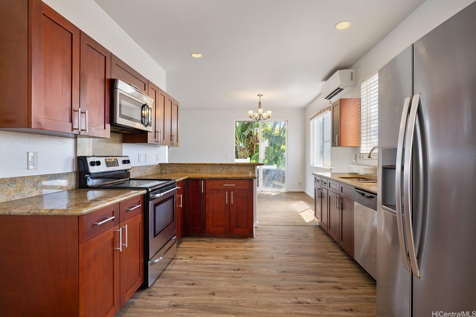 92-7049  Elele Street Makakilo-upper,  home - photo 1 of 25