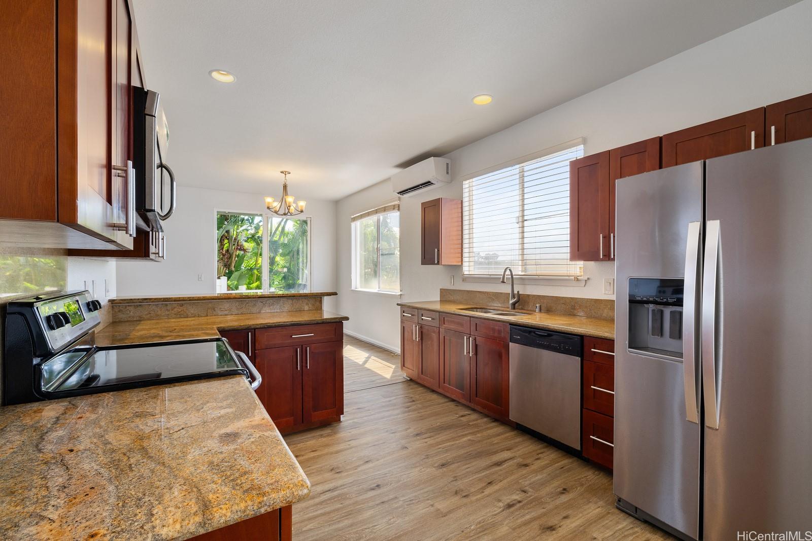 92-7049  Elele Street Makakilo-upper, Makakilo home - photo 5 of 25