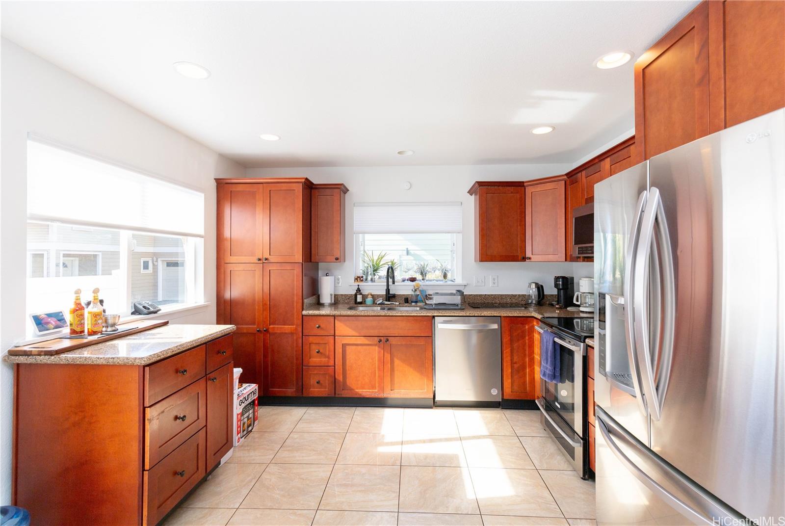 92-7049  Elele Street Makakilo-upper, Makakilo home - photo 6 of 25