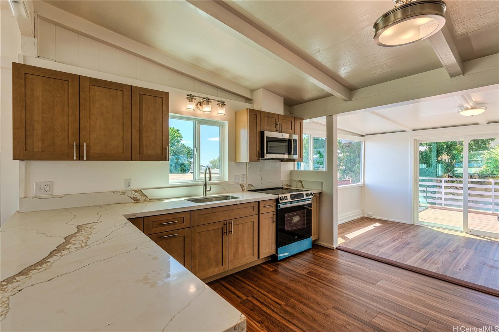 92-706  Palailai Street Makakilo-lower, Makakilo home - photo 17 of 23