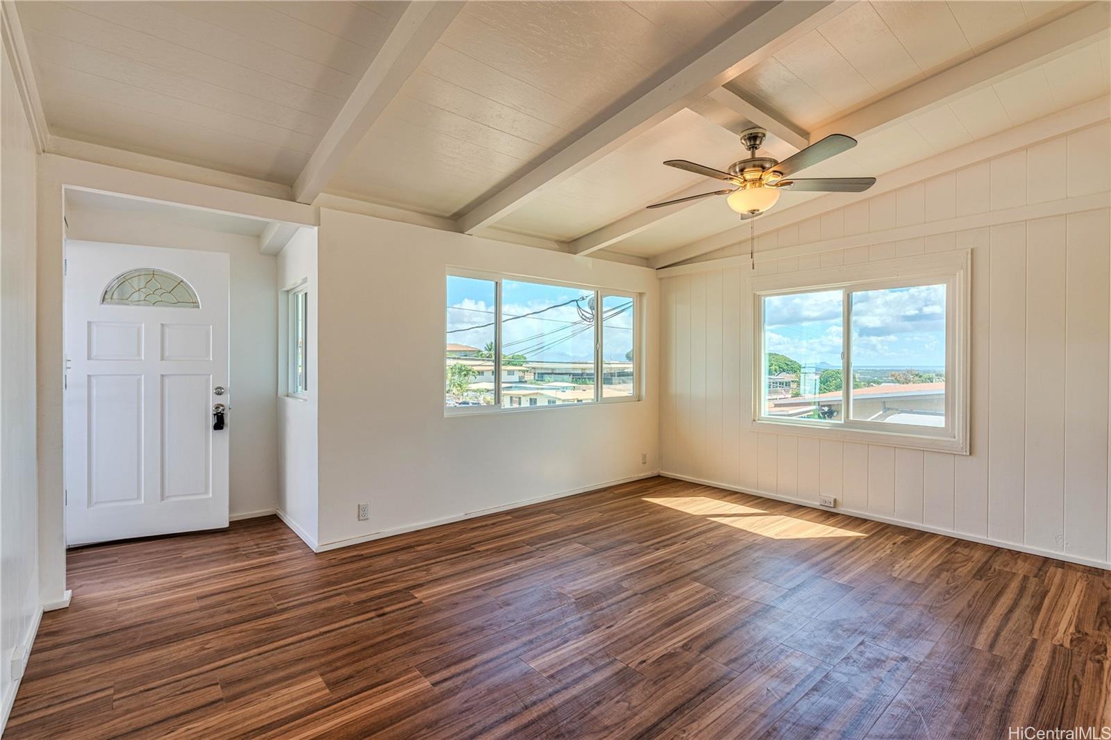 92-706  Palailai Street Makakilo-lower, Makakilo home - photo 19 of 23