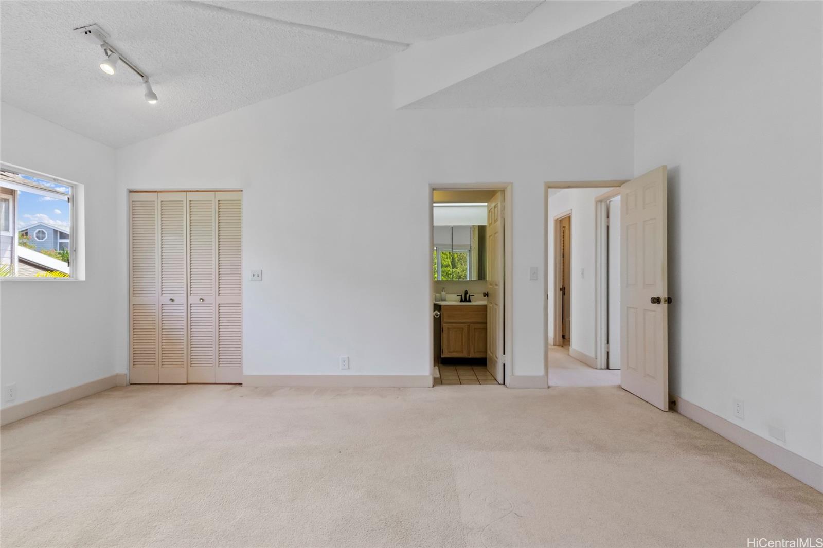 92-7087  Elele Street Makakilo-west Hills, Makakilo home - photo 12 of 24