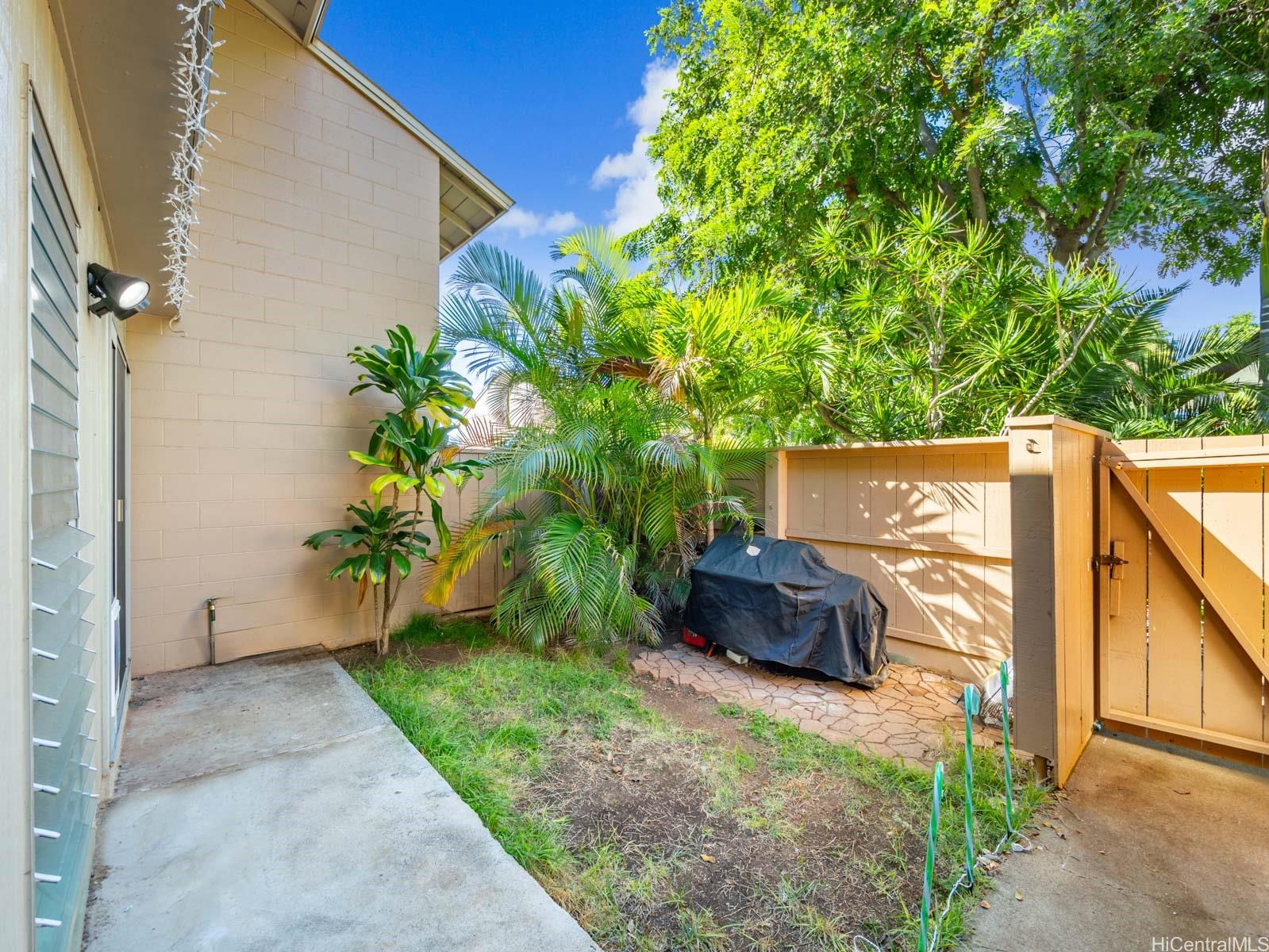 80 townhouse # 21, Kapolei, Hawaii - photo 2 of 25