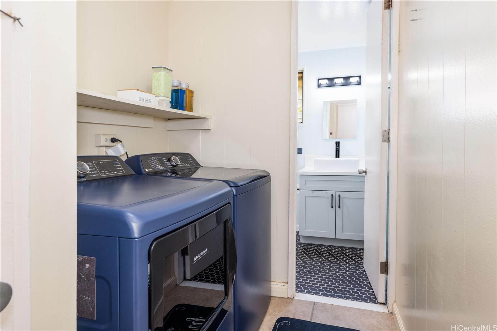 Makakilo Gardens 2 condo # 21, Kapolei, Hawaii - photo 13 of 25