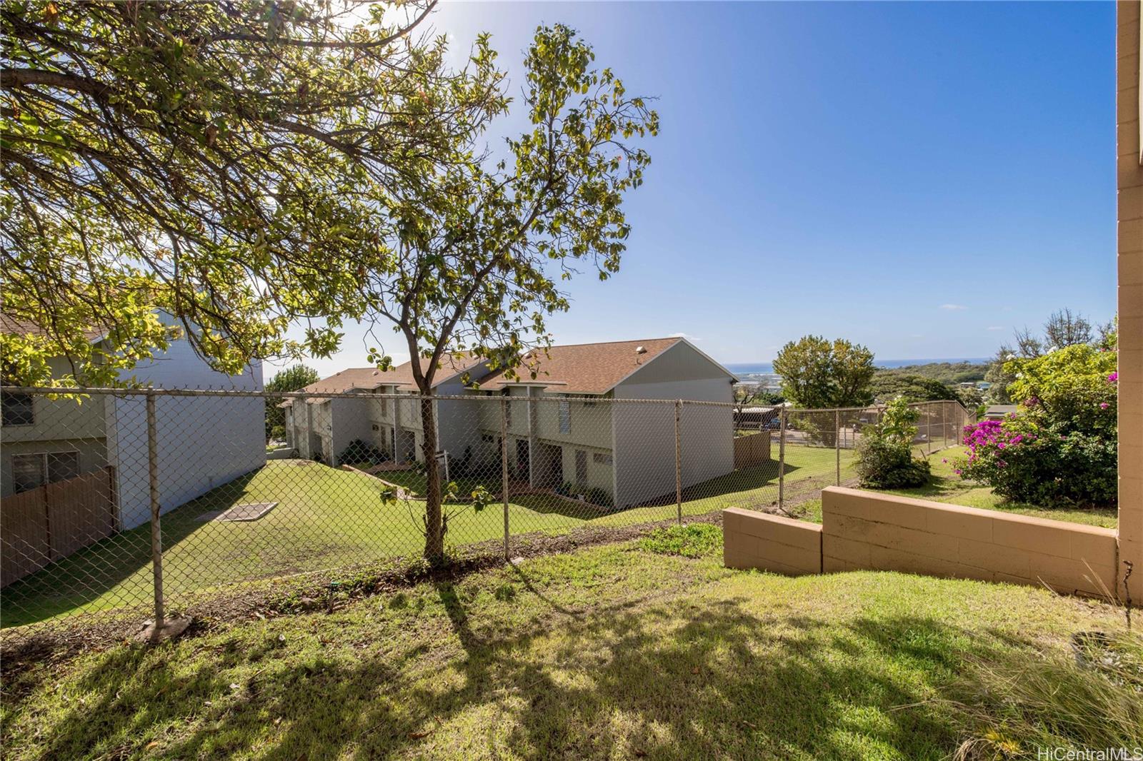 Makakilo Gardens 2 condo # 21, Kapolei, Hawaii - photo 22 of 25
