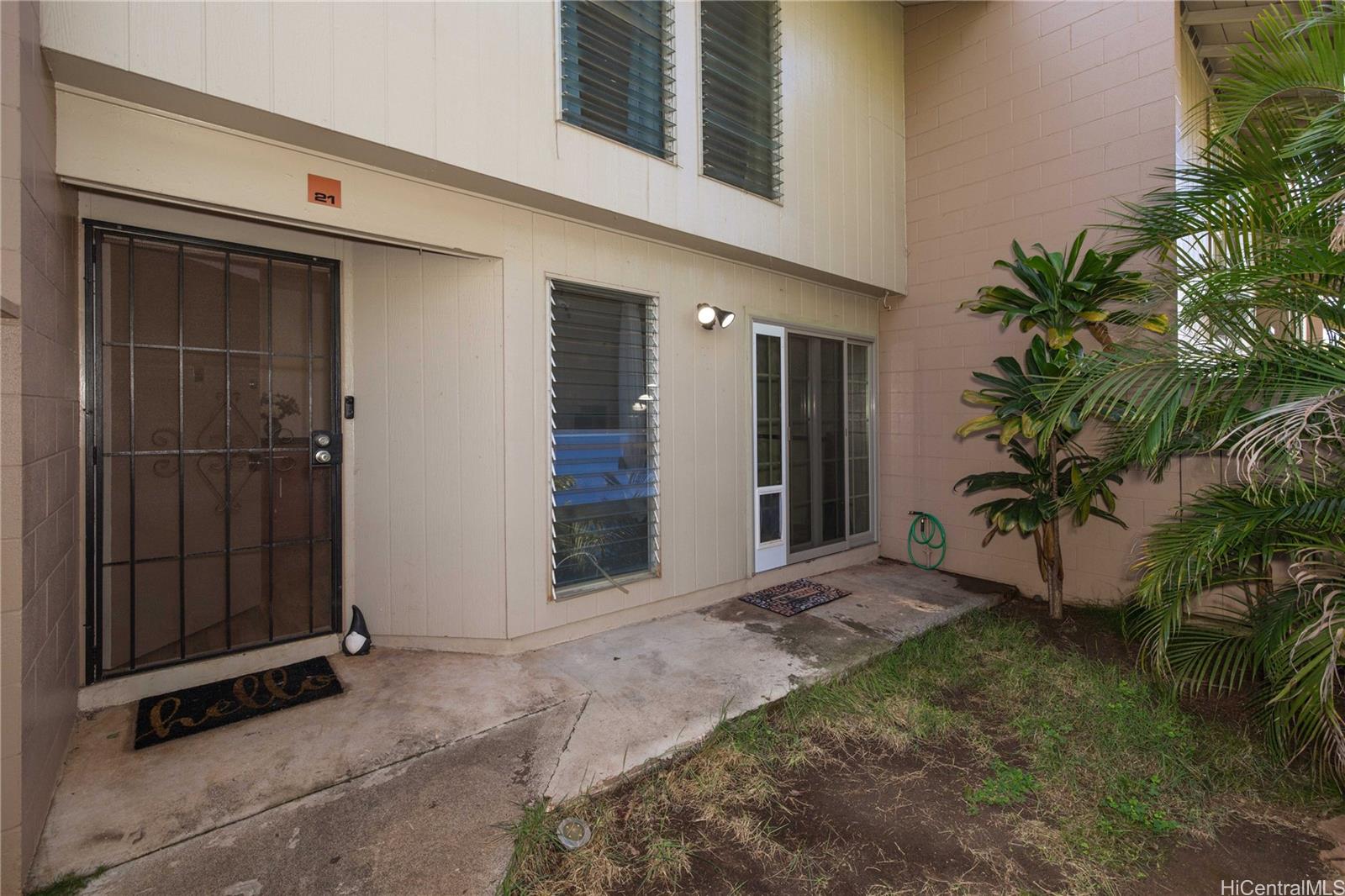 Makakilo Gardens 2 condo # 21, Kapolei, Hawaii - photo 6 of 25