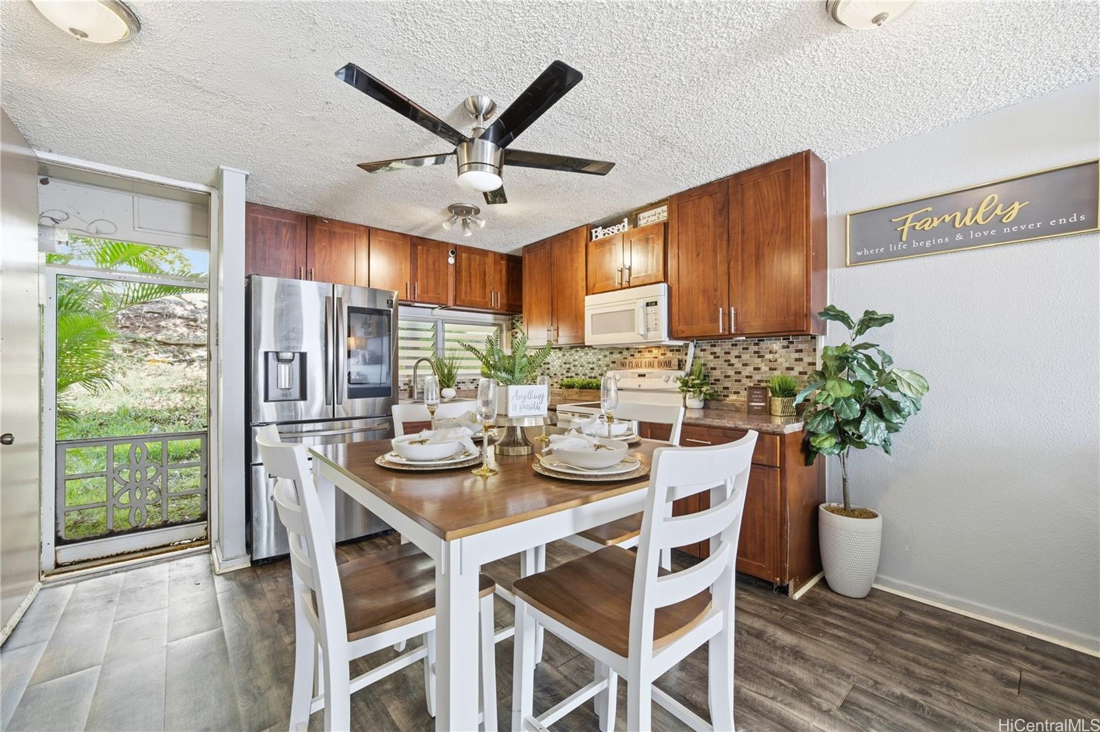 92-755 Makakilo Drive townhouse # 51, Kapolei, Hawaii - photo 5 of 25