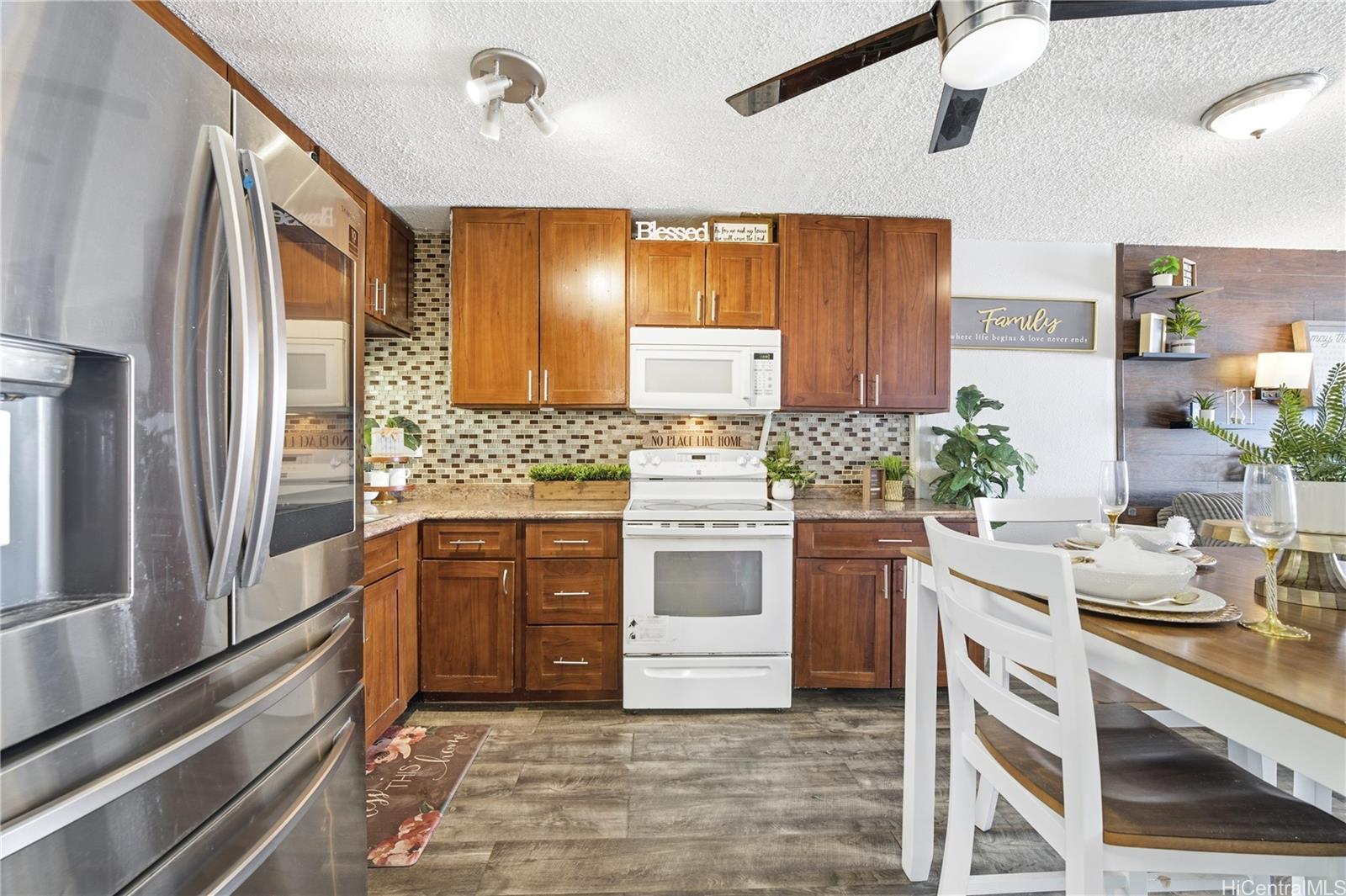 92-755 Makakilo Drive townhouse # 51, Kapolei, Hawaii - photo 7 of 25