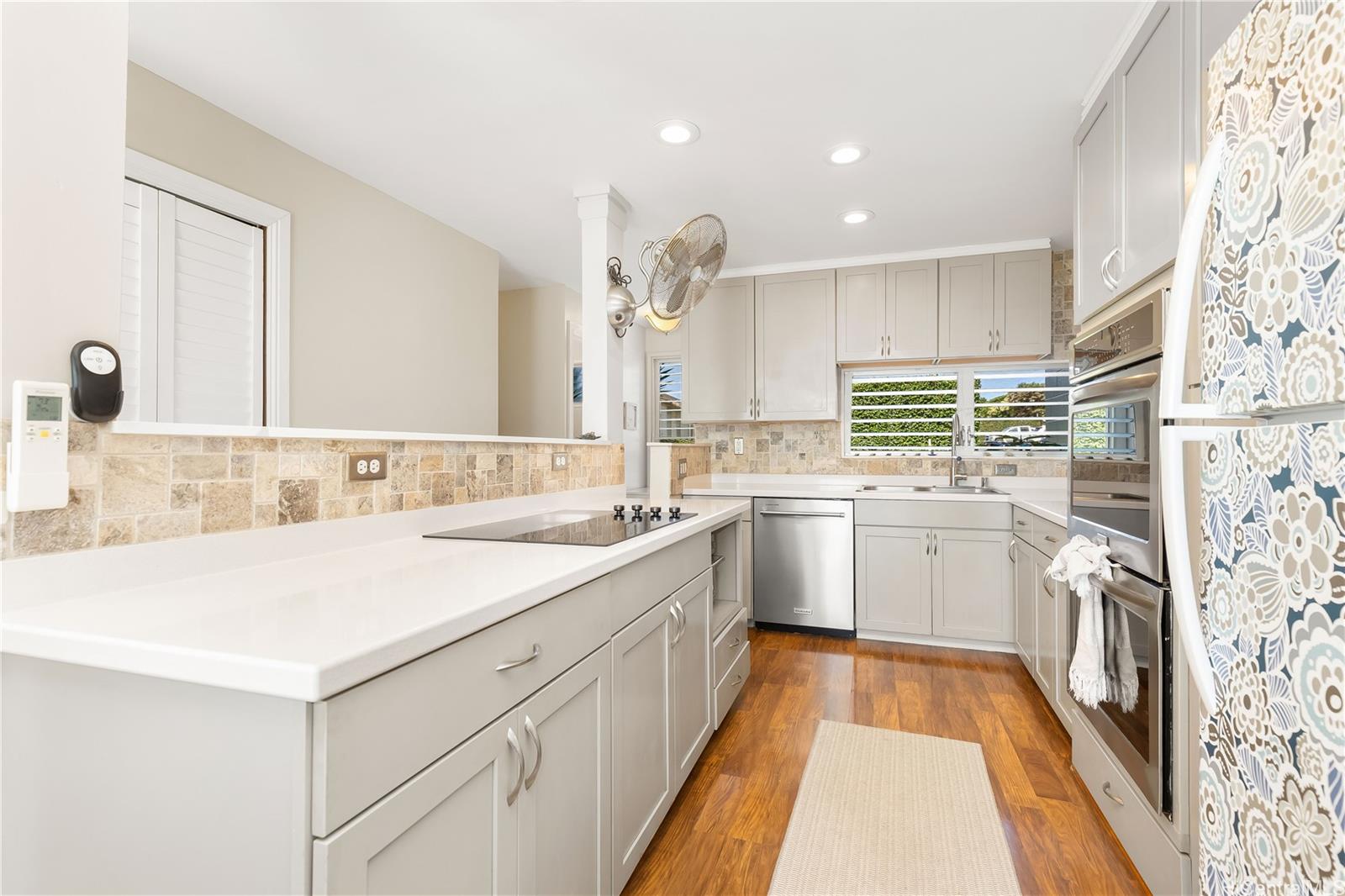 92-787 Makakilo Dr townhouse # D24, Kapolei, Hawaii - photo 8 of 25