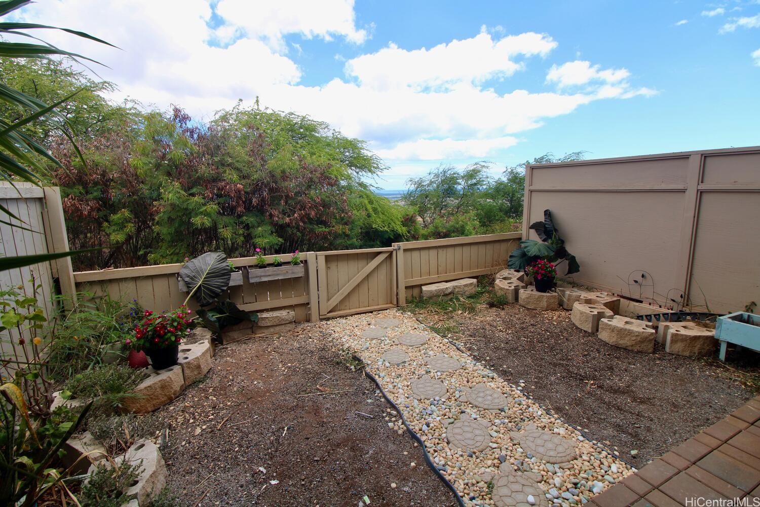 92-787 Makakilo Drive townhouse # D29, Kapolei, Hawaii - photo 17 of 25