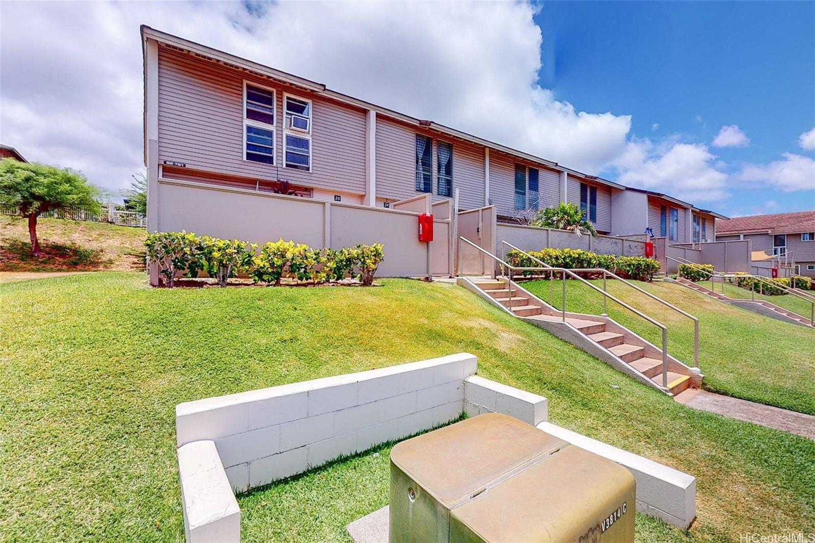 92-791 Makakilo Drive townhouse # E35, Kapolei, Hawaii - photo 17 of 25