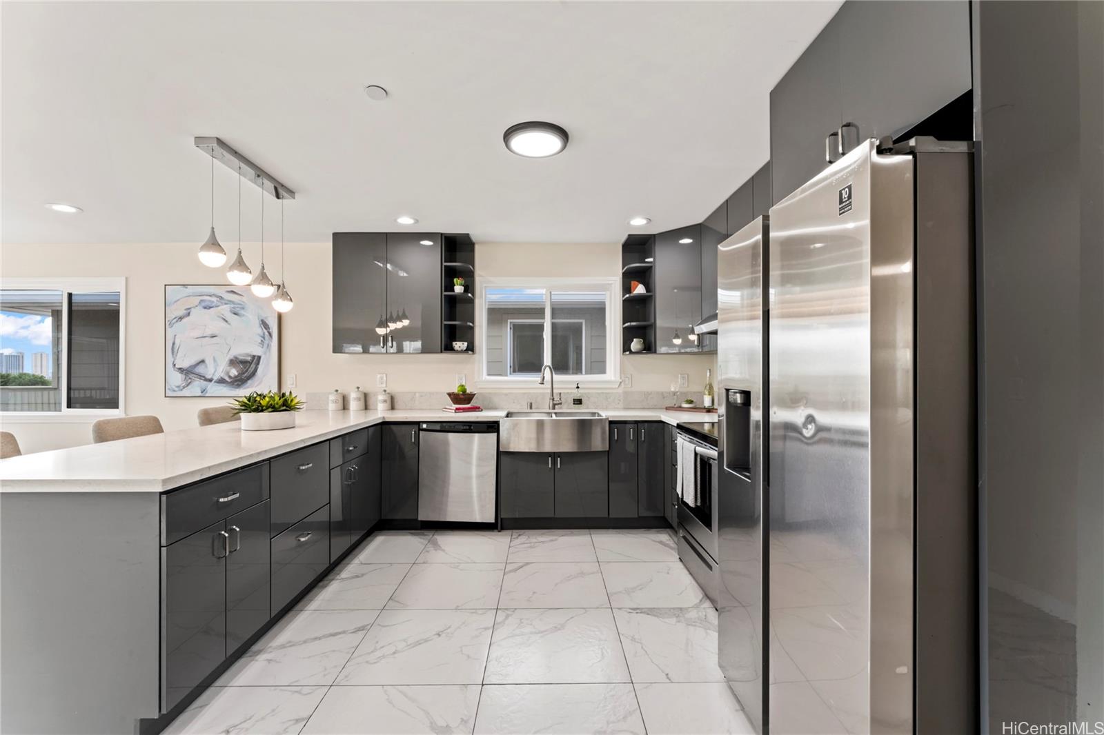 928  9th Ave Kaimuki, Diamond Head home - photo 23 of 25