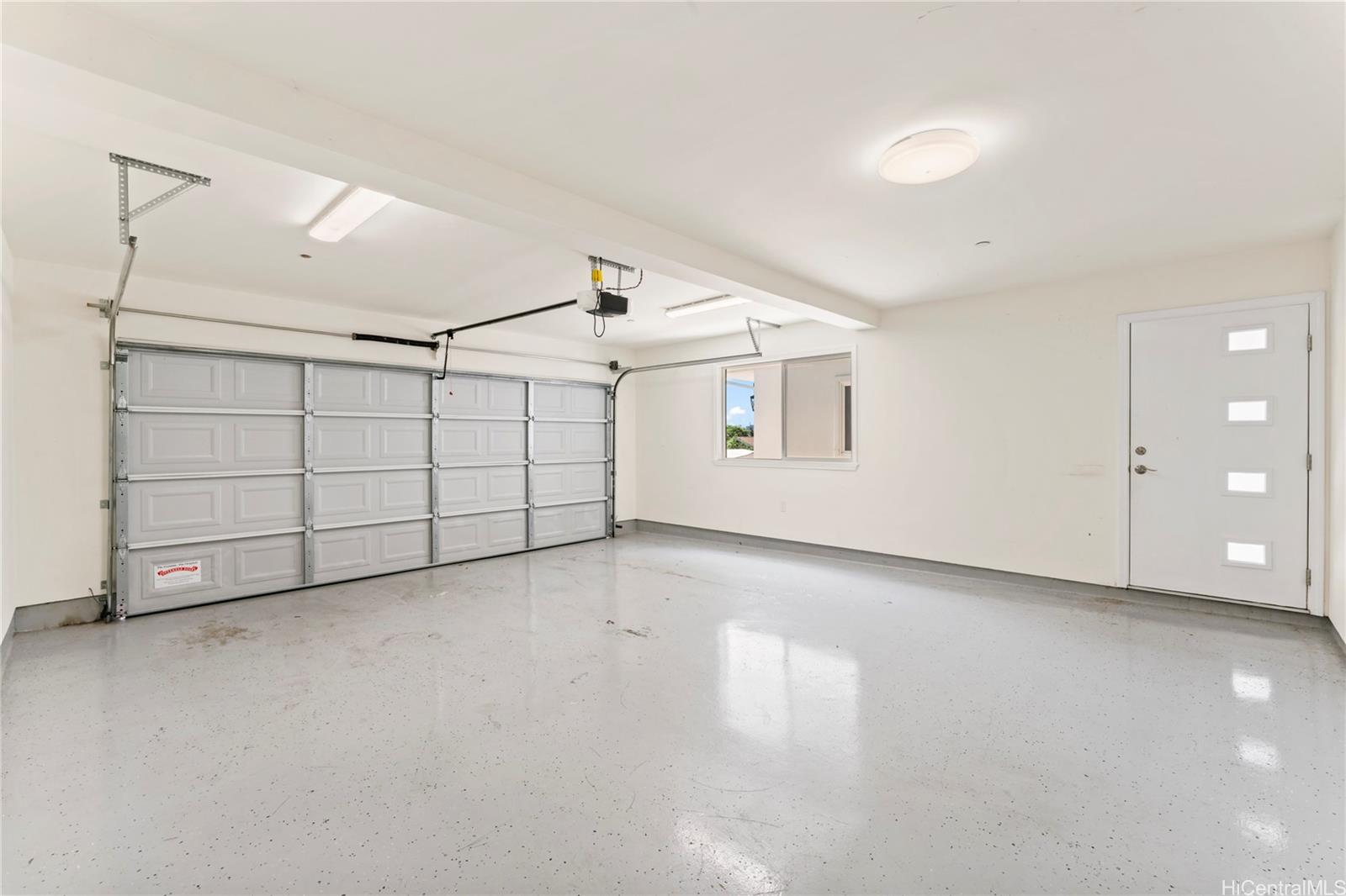 928  9th Ave Kaimuki, Diamond Head home - photo 24 of 25