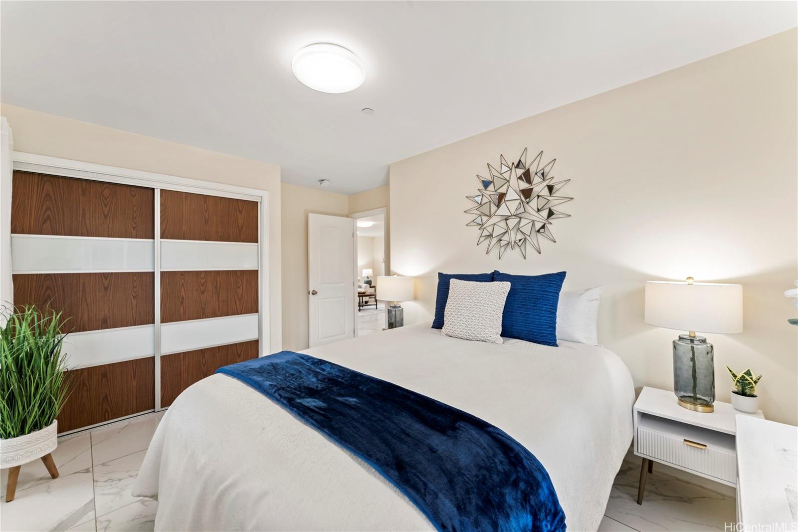 928  9th Ave Kaimuki, Diamond Head home - photo 9 of 14