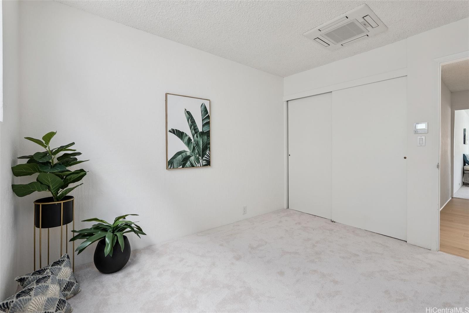 928  Hokulani Street Hahaione-upper, Hawaii Kai home - photo 20 of 25
