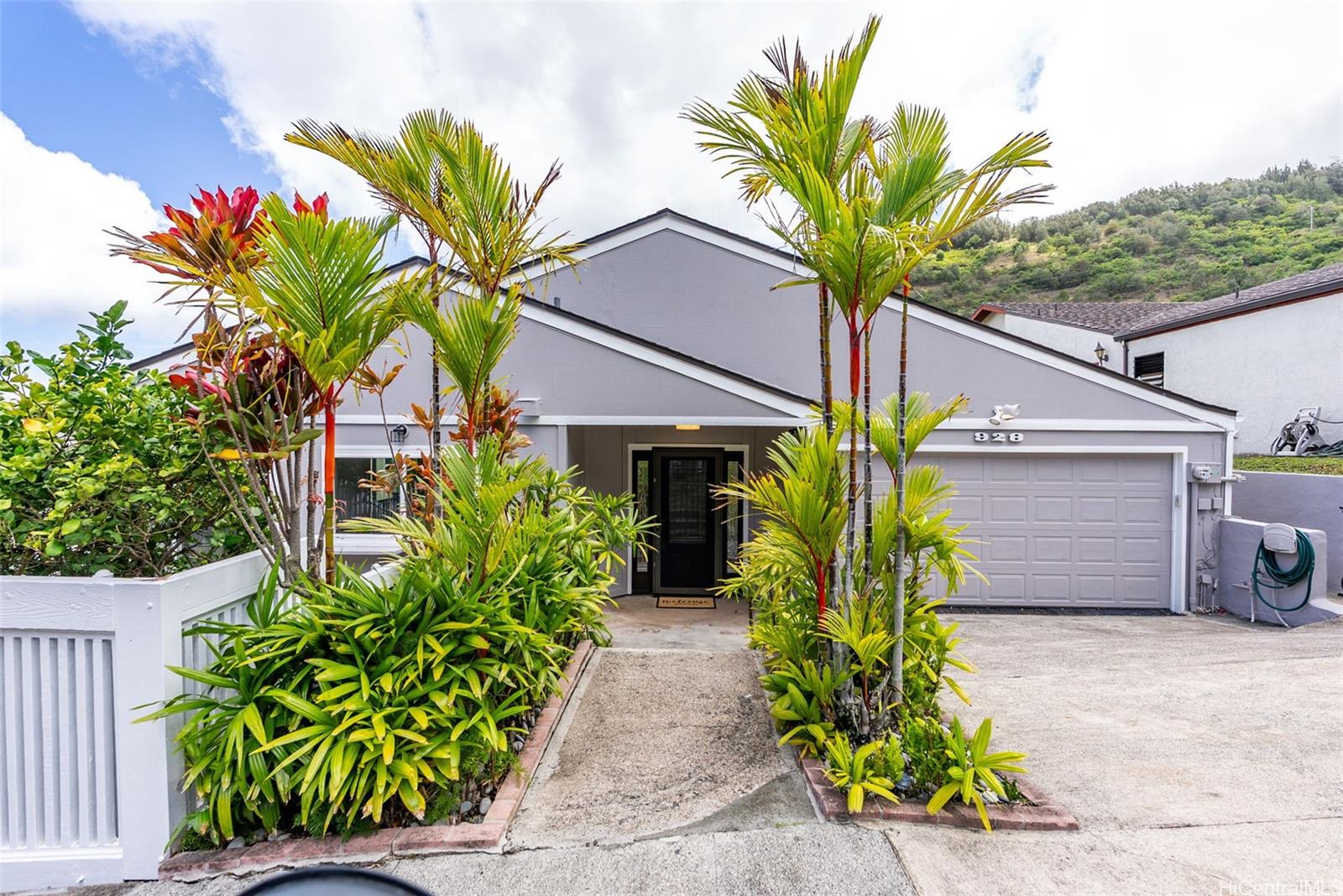 928  Hokulani Street Hahaione-upper, Hawaii Kai home - photo 25 of 25