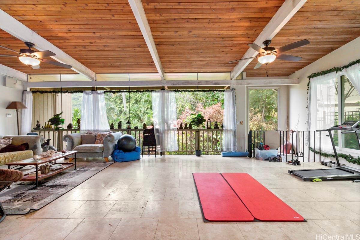 928  Puuomao Place Hahaione-upper, Hawaii Kai home - photo 13 of 22