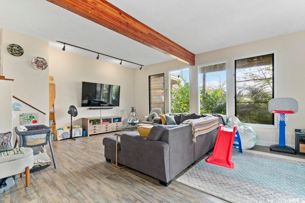 928  Puuomao Place Hahaione-upper, Hawaii Kai home - photo 14 of 22