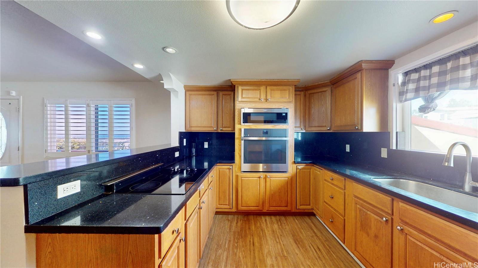 92-831  Wainohia Street Makakilo-lower, Makakilo home - photo 5 of 25