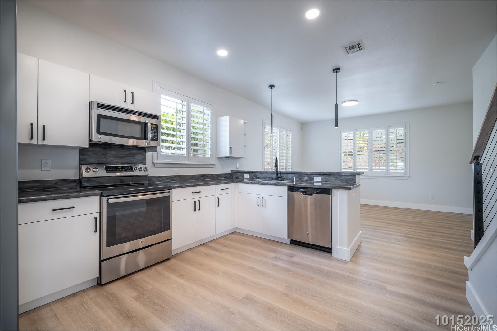 92-854 Welo Street Kapolei - Rental - photo 2 of 25