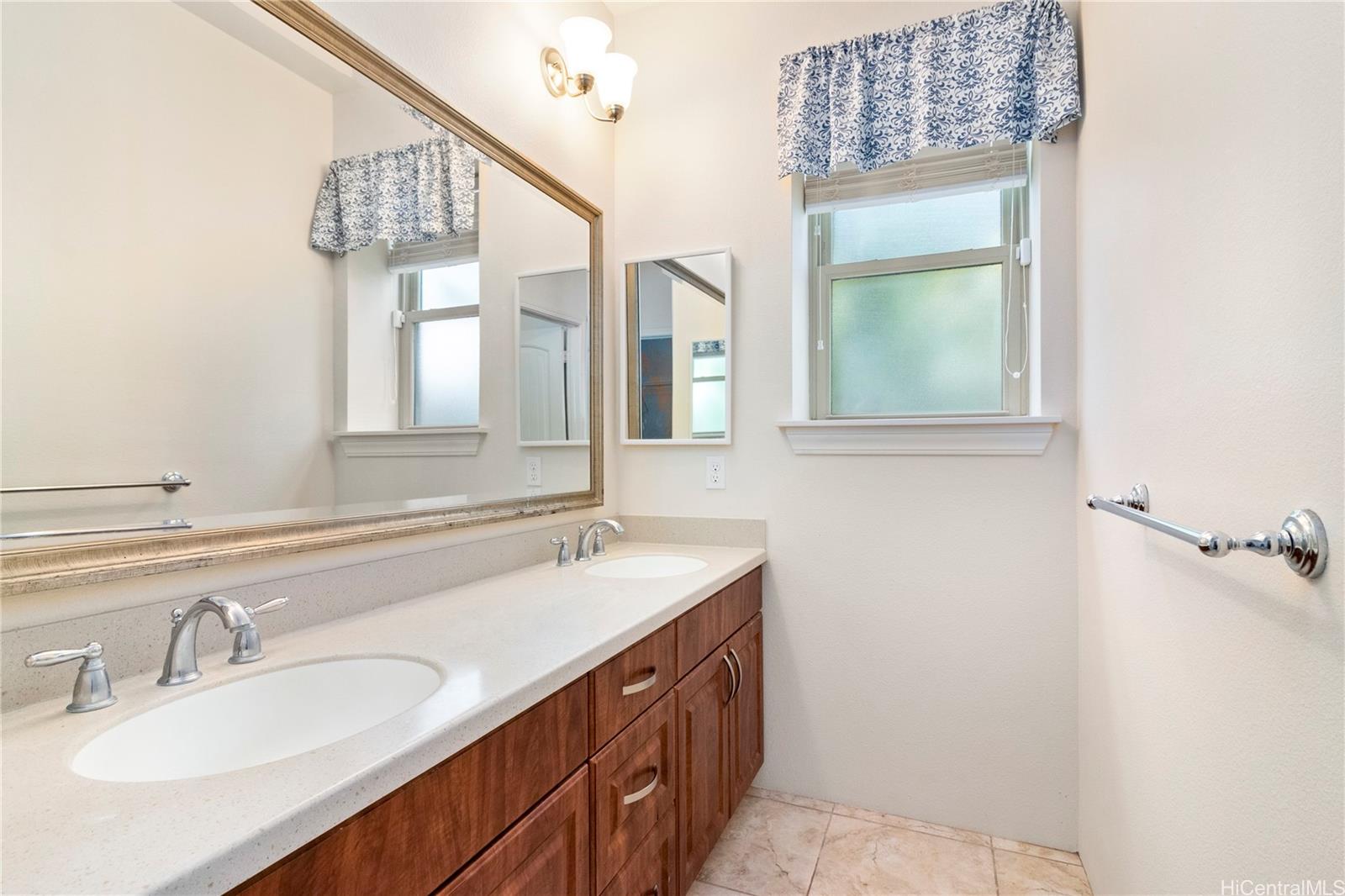 92-873  Welo St Makakilo-kahiwelo, Makakilo home - photo 13 of 25