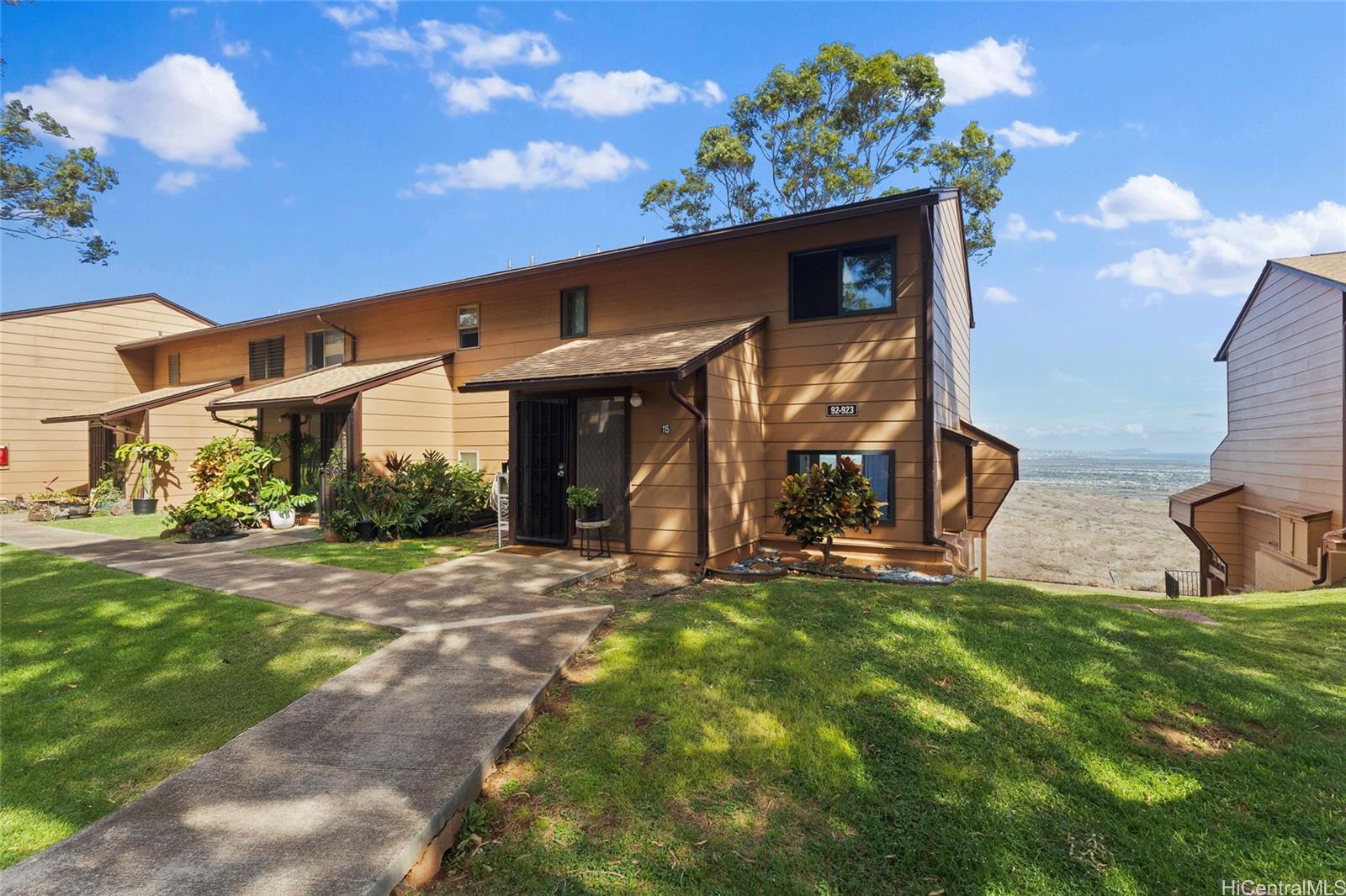 92-923 Welo Street townhouse # 115, Kapolei, Hawaii - photo 3 of 12