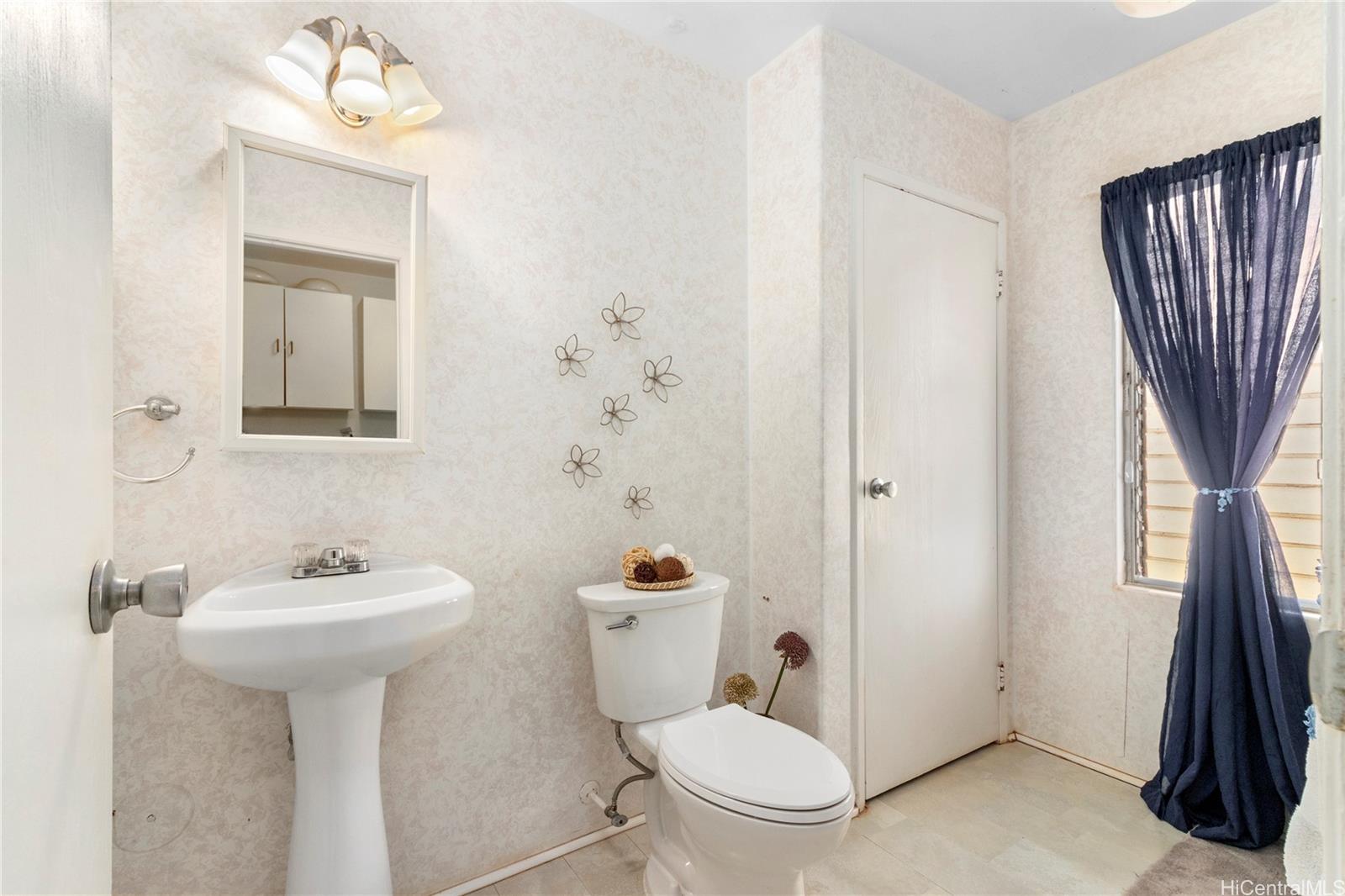 Makakilo Hale 2 condo # 86, Kapolei, Hawaii - photo 10 of 23