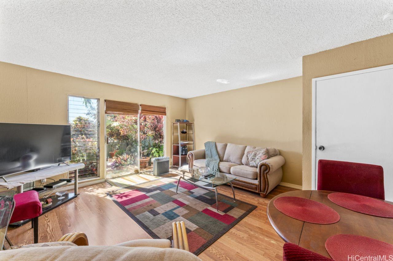 92-977 Makakilo Drive townhouse # 27, Kapolei, Hawaii - photo 4 of 25