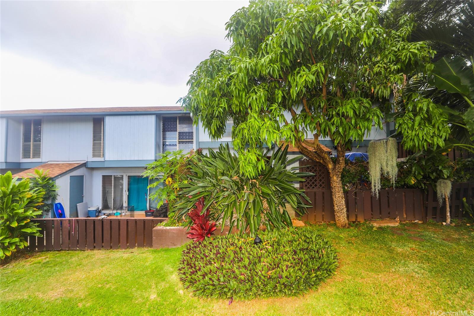 Palehua Assn townhouse # 3, Kapolei, Hawaii - photo 22 of 25