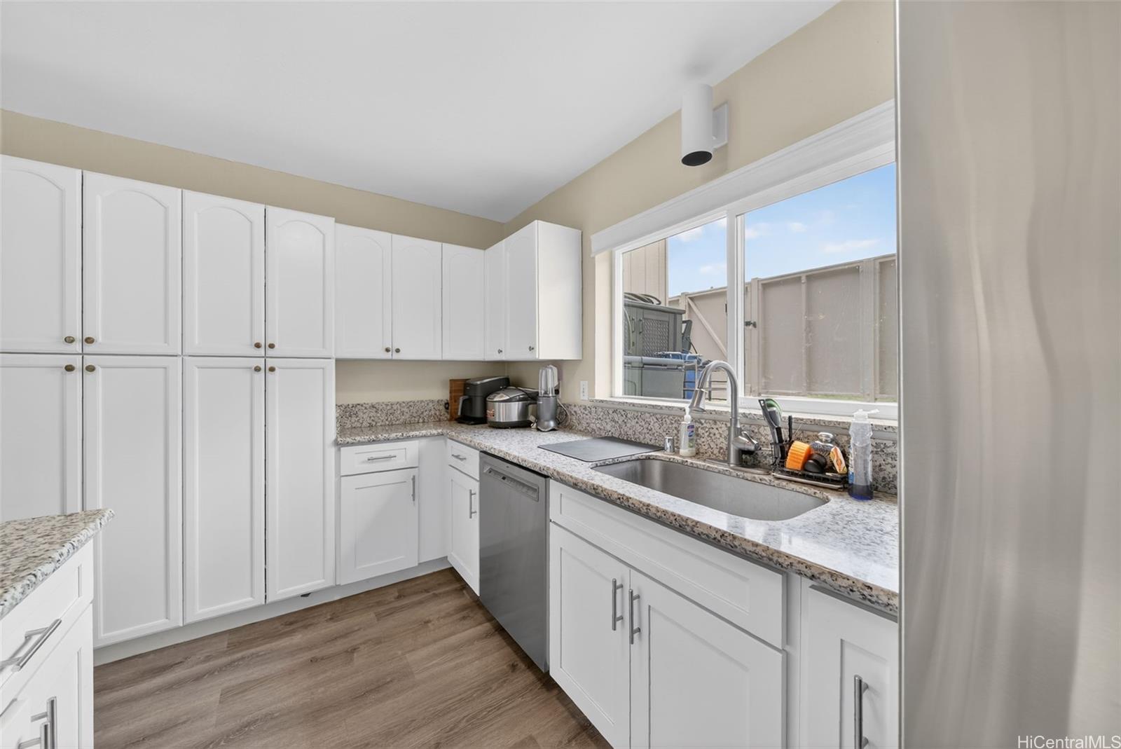 Palehua Community Association townhouse # 43, Kapolei, Hawaii - photo 7 of 25