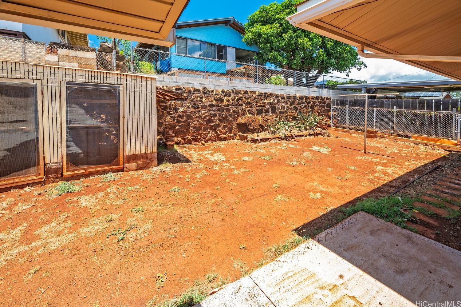 930 16th Ave Honolulu - Rental - photo 16 of 24