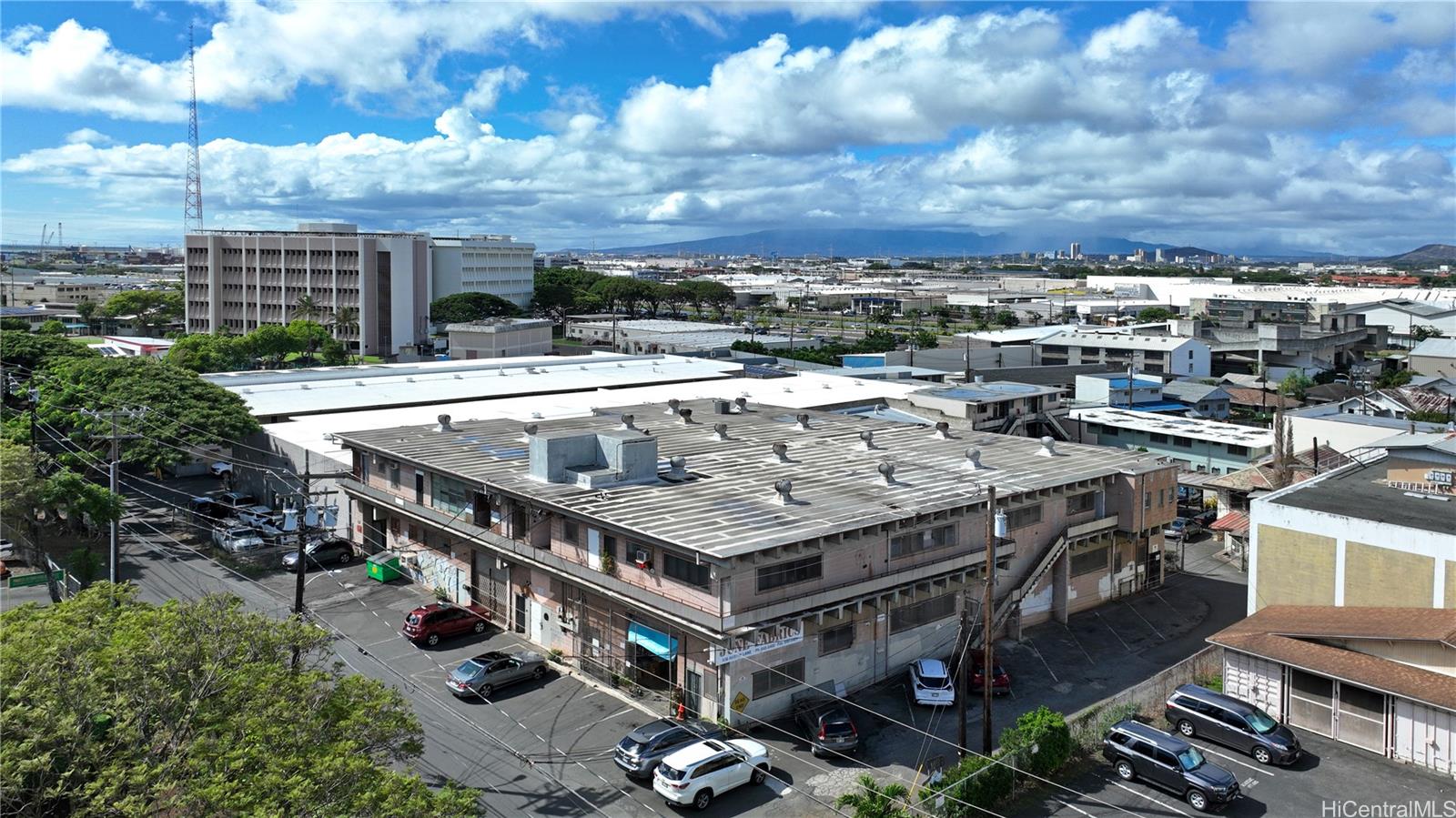 930 Austin Lane Honolulu Oahu commercial real estate photo3 of 11