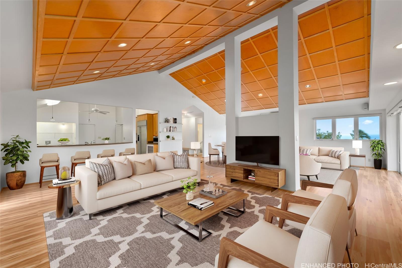 930  Kaahue Street Mariners Ridge, Hawaii Kai home - photo 7 of 25