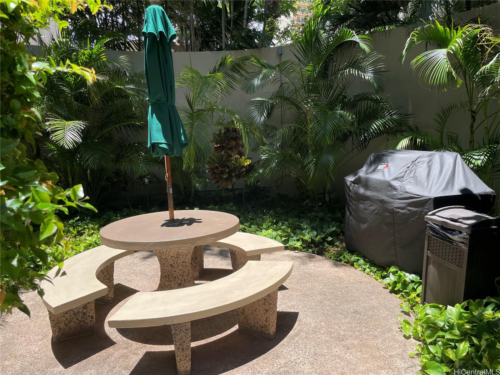 Hale Kaheka condo # 1703, Honolulu, Hawaii - photo 15 of 17