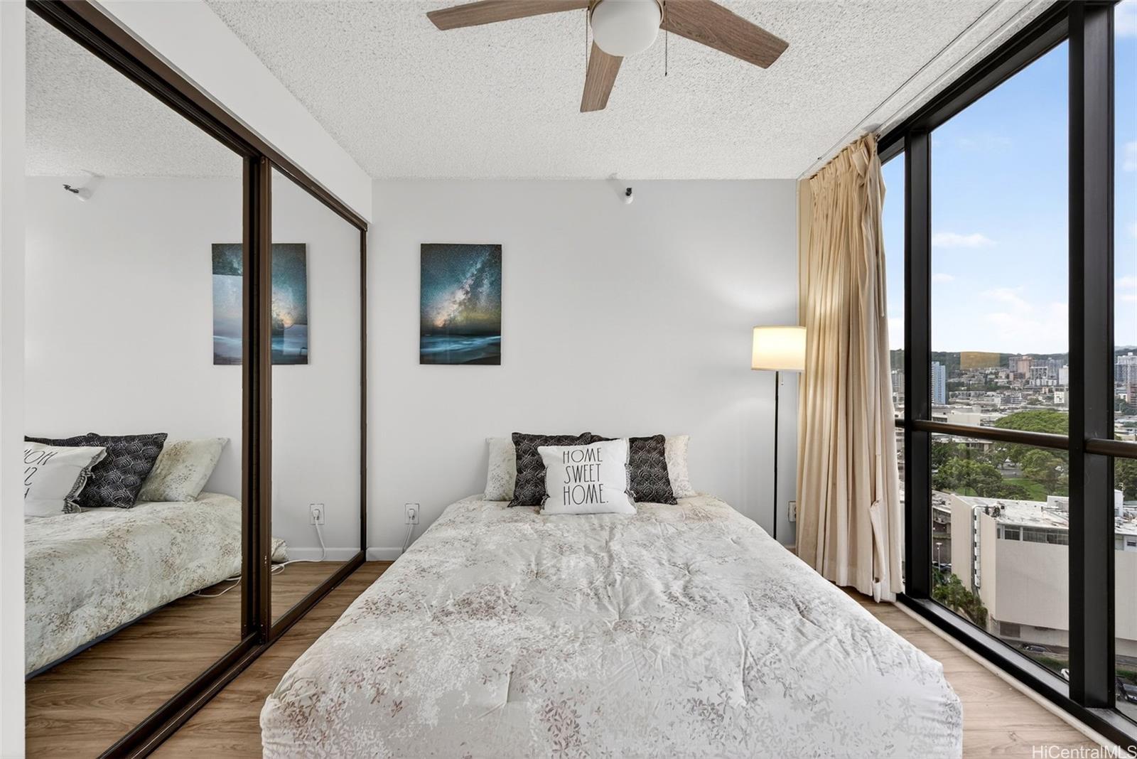 Hale Kaheka condo # 1705, Honolulu, Hawaii - photo 13 of 25