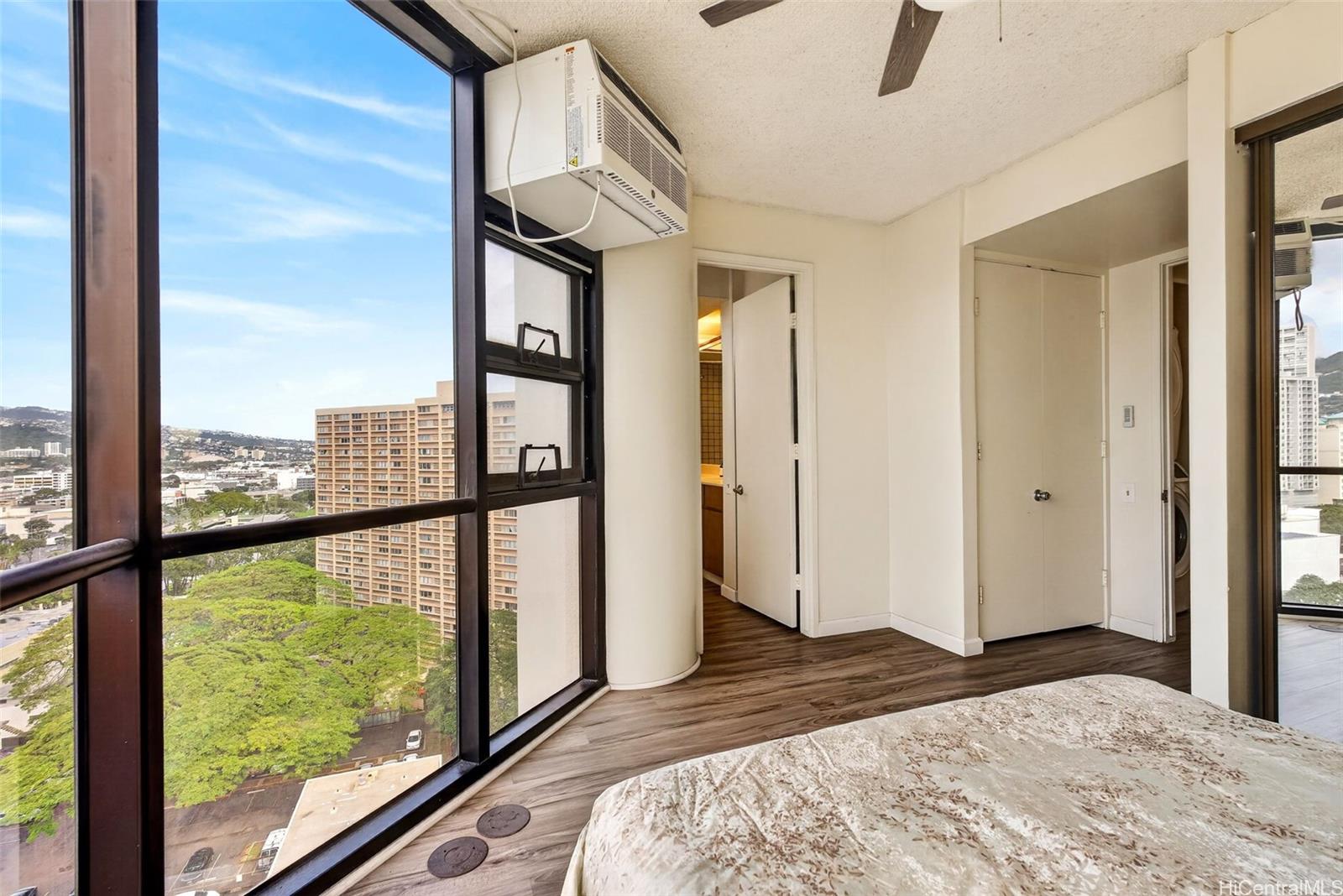 Hale Kaheka condo # 1705, Honolulu, Hawaii - photo 14 of 25