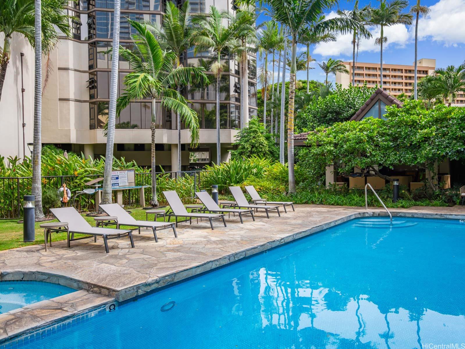 Hale Kaheka condo # 1802, Honolulu, Hawaii - photo 20 of 25