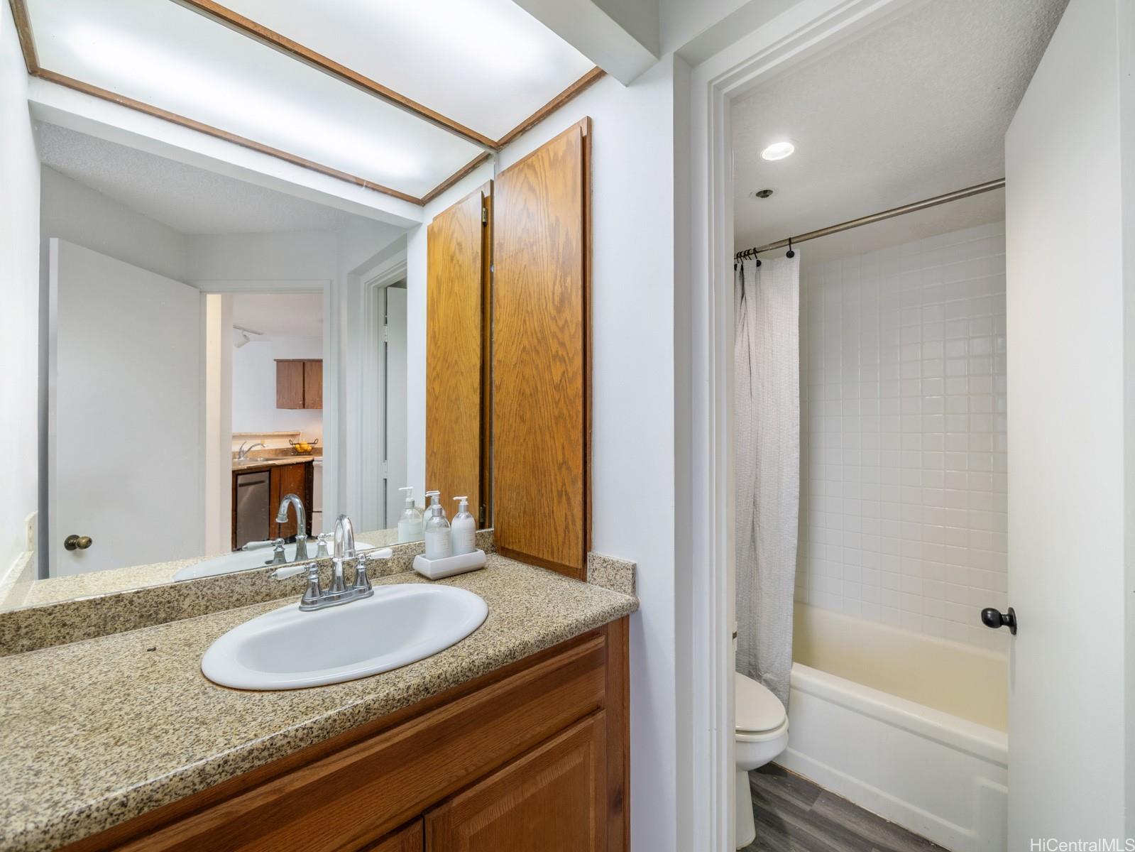 Hale Kaheka condo # 1802, Honolulu, Hawaii - photo 7 of 25