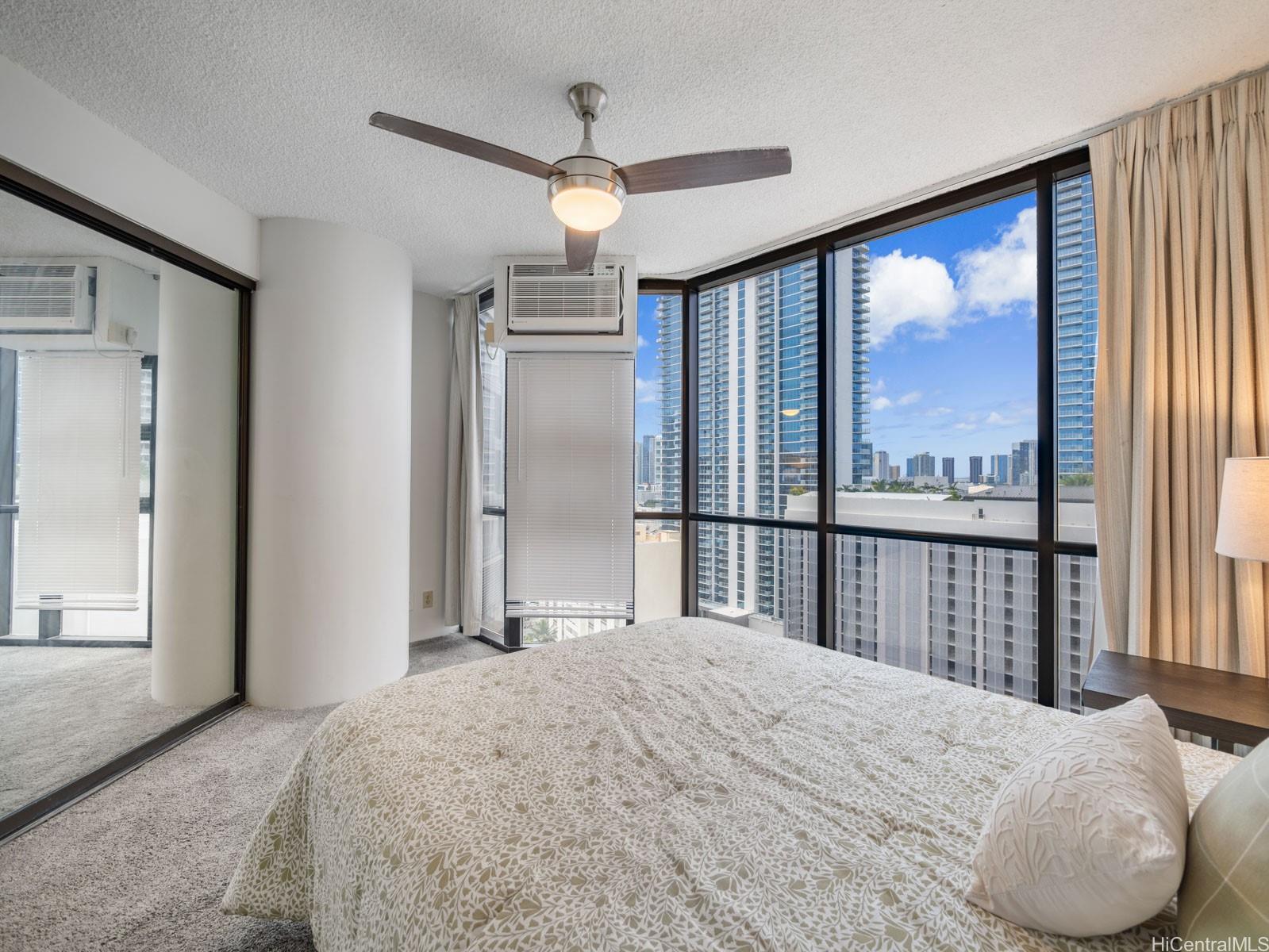 Hale Kaheka condo # 1802, Honolulu, Hawaii - photo 8 of 25