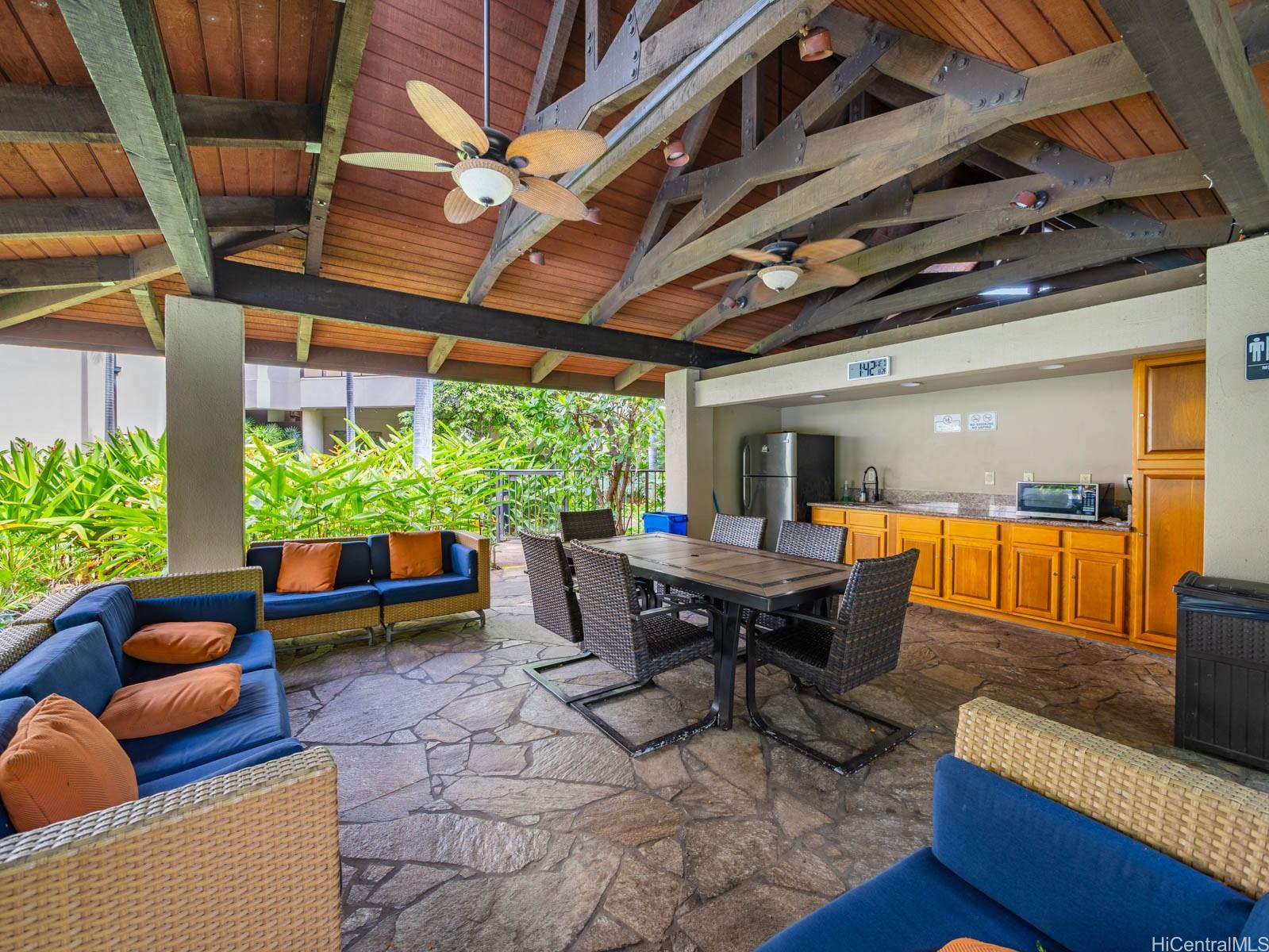 Hale Kaheka condo # 1802, Honolulu, Hawaii - photo 10 of 25